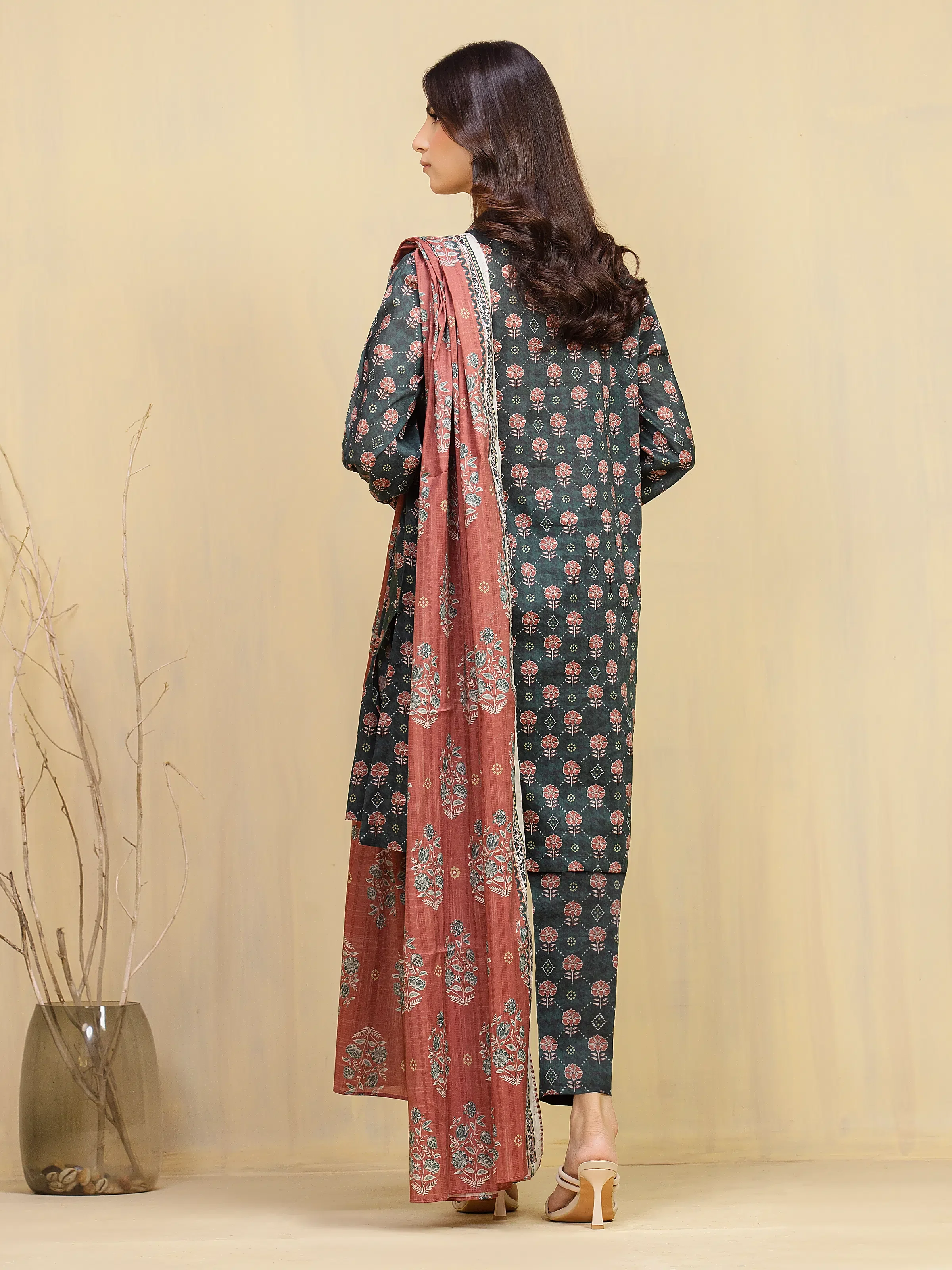 Unstitched Printed Khaddar Suit - EWU5A3-36121-3P - Image 5