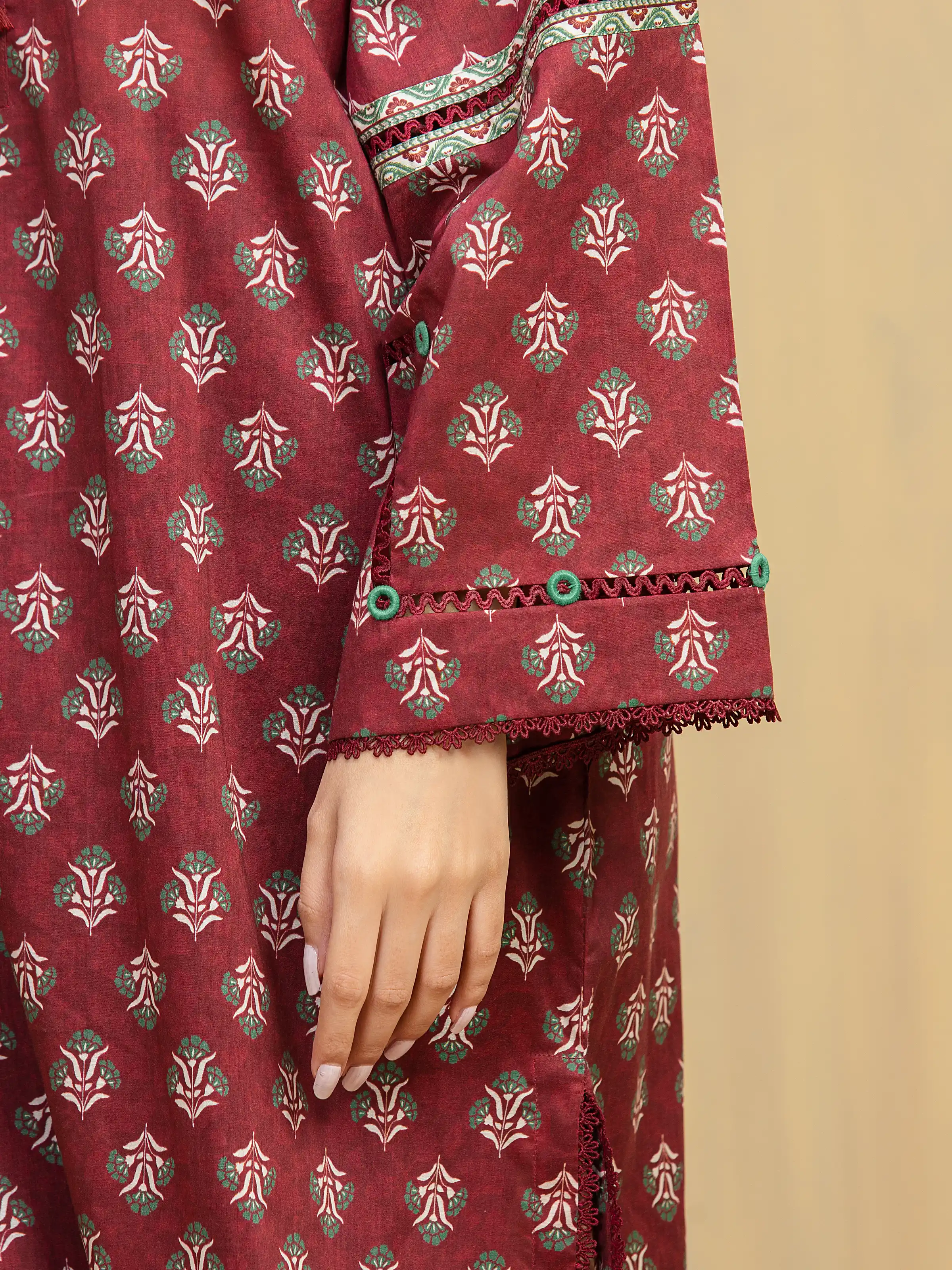Unstitched Printed Khaddar Suit - EWU5A3-36129-3P - Image 3