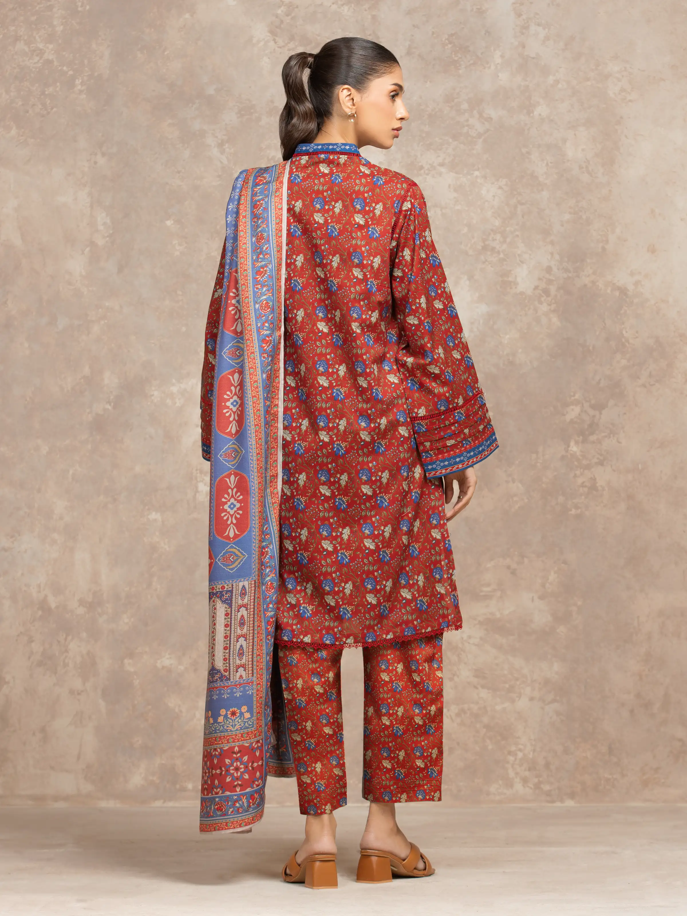 Unstitched Printed Khaddar Suit - EWU5M3-006-3P - Image 5