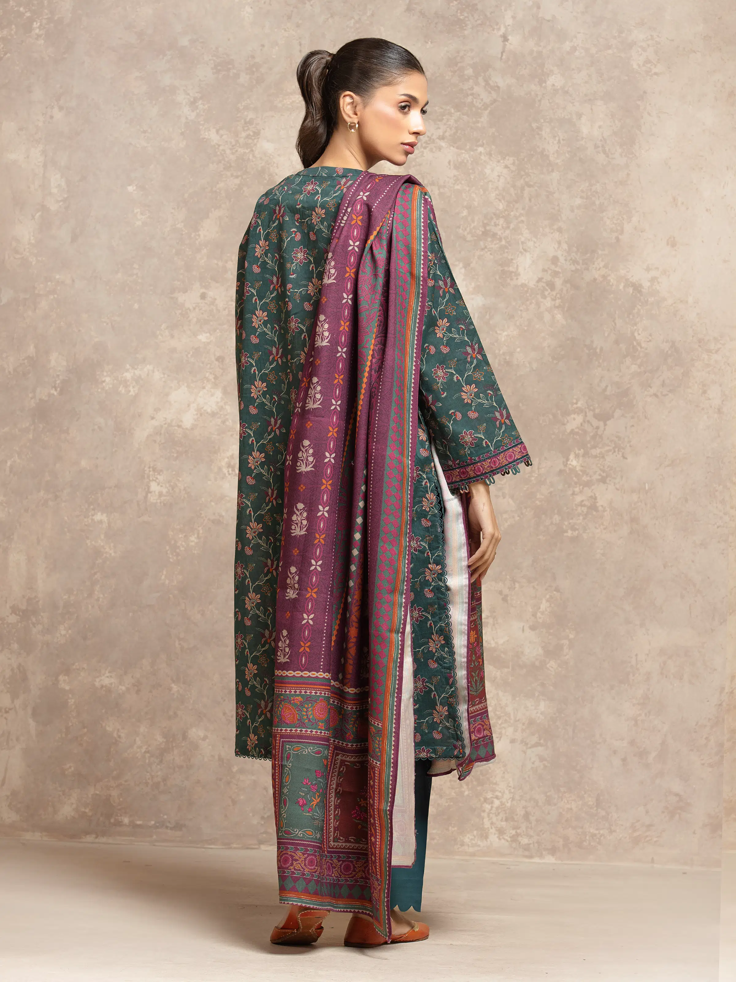 Unstitched Printed Khaddar Shirt Trouser - EWU5M3-027ST - Image 5