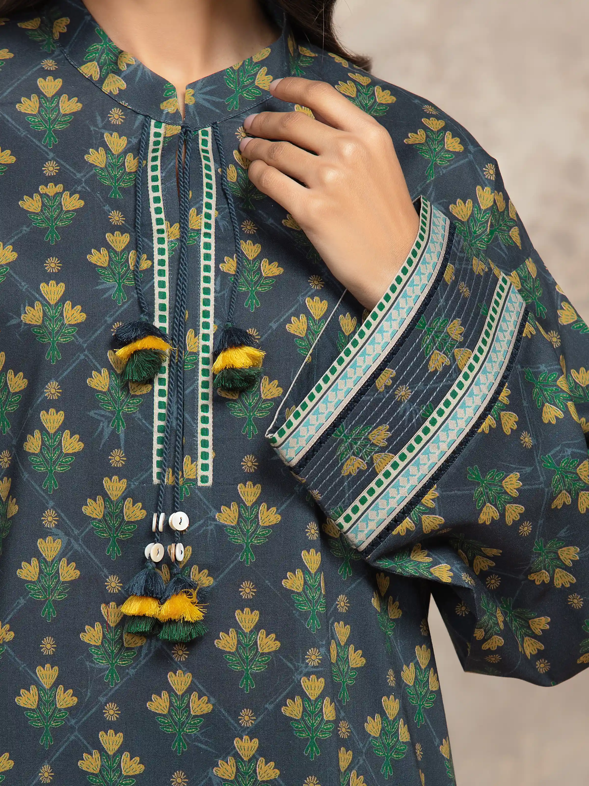 Unstitched Printed Khaddar Shirt - EWU5M3-032S - Image 3