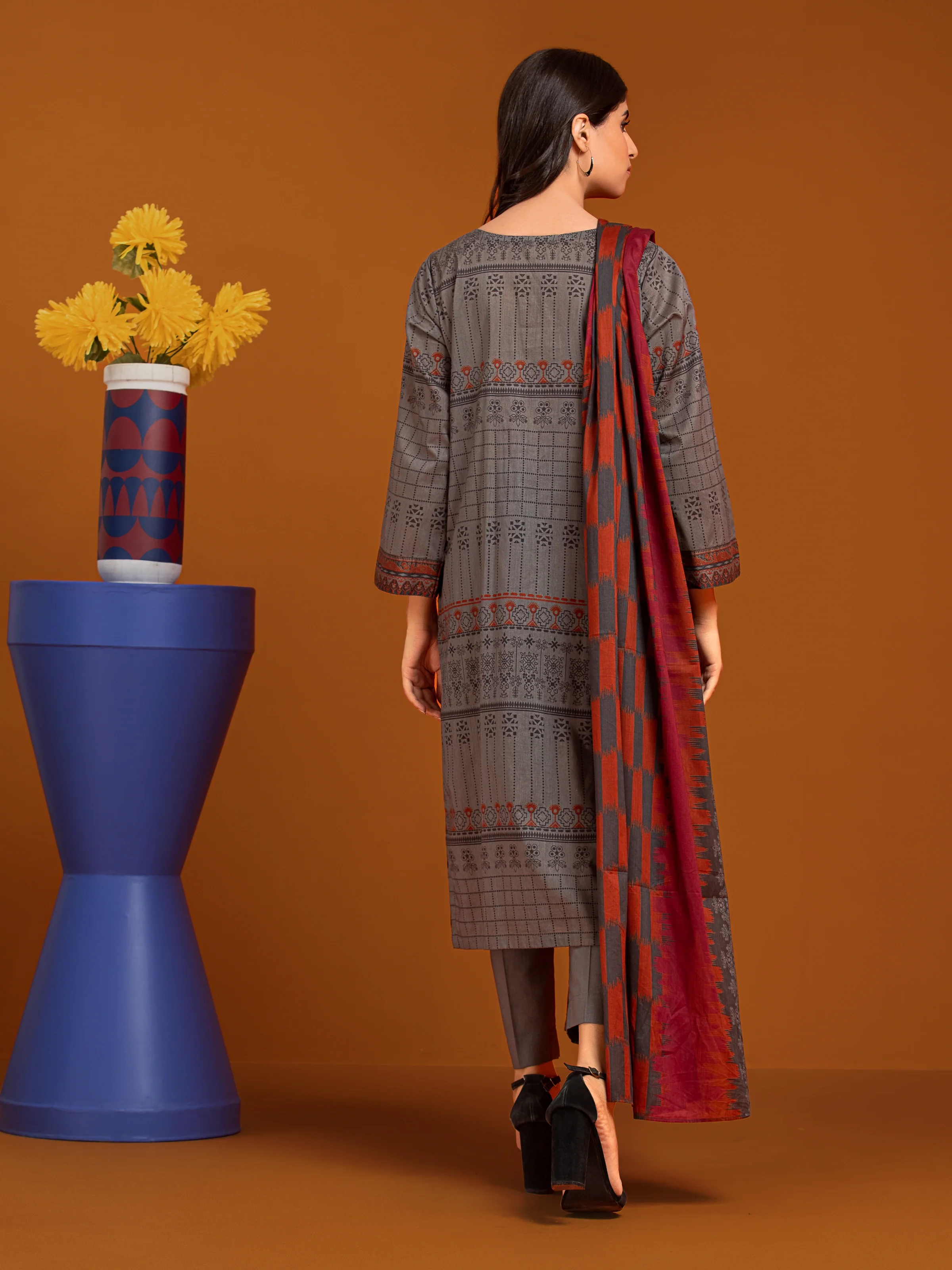 Unstitched Printed Khaddar Suit - EWU24A3-27139-3P - Image 2