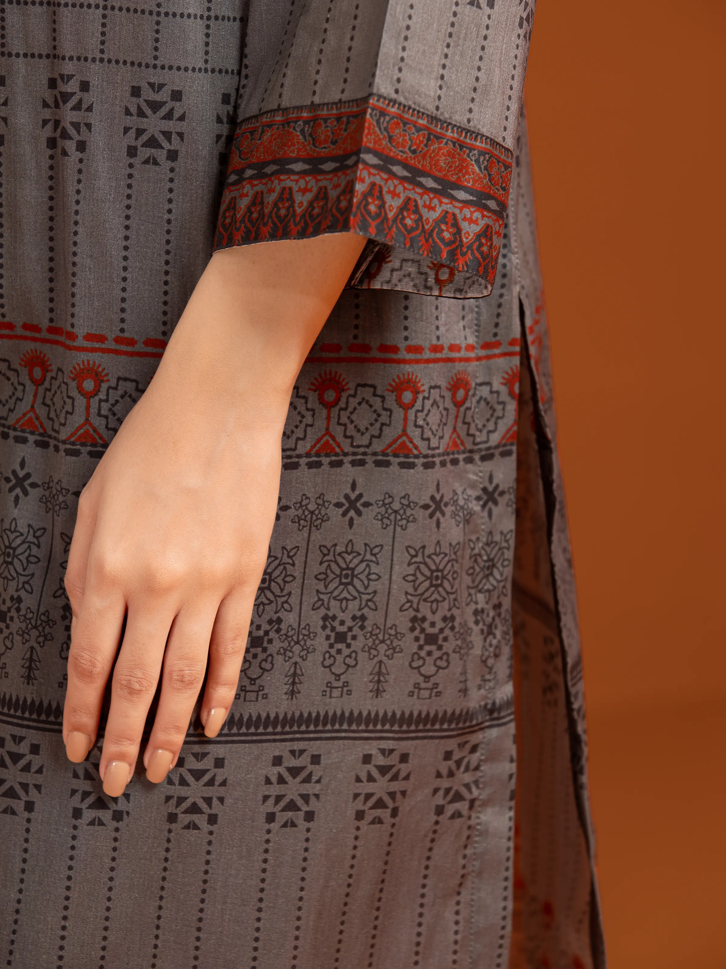 Unstitched Printed Khaddar Suit - EWU24A3-27139-3P - Image 5
