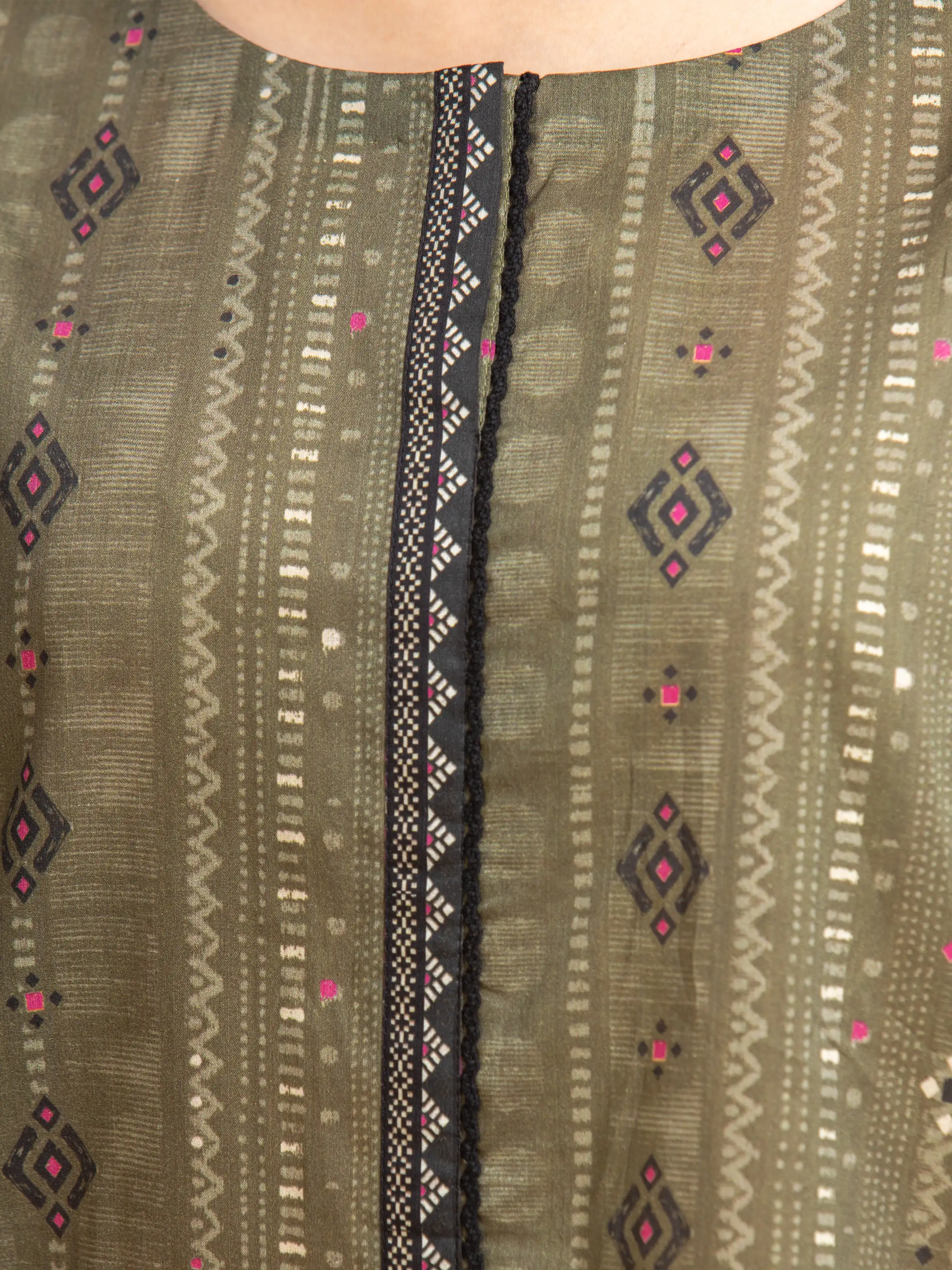 Unstitched  Printed Khaddar Shirt Trouser - EWU24A3-27148SD - Image 3