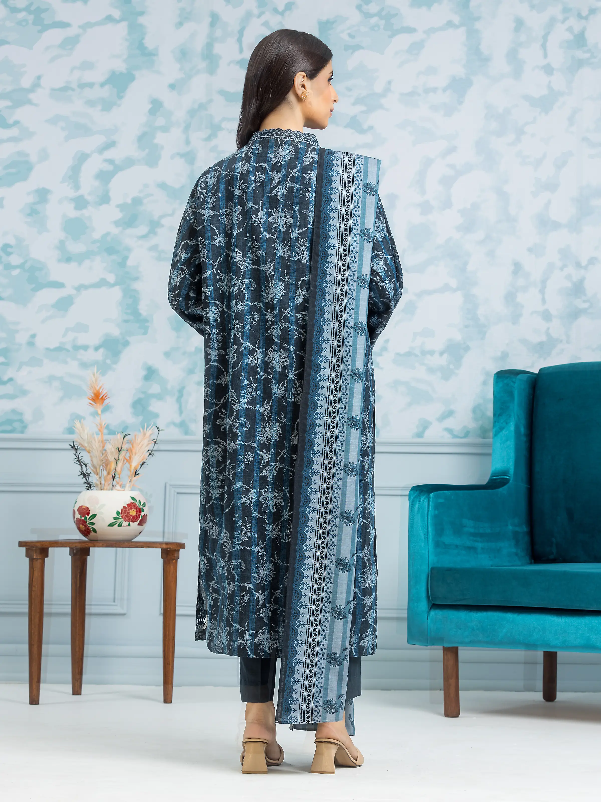 Unstitched Printed Khaddar Suit - EWU24A3-29303-3P - Image 2