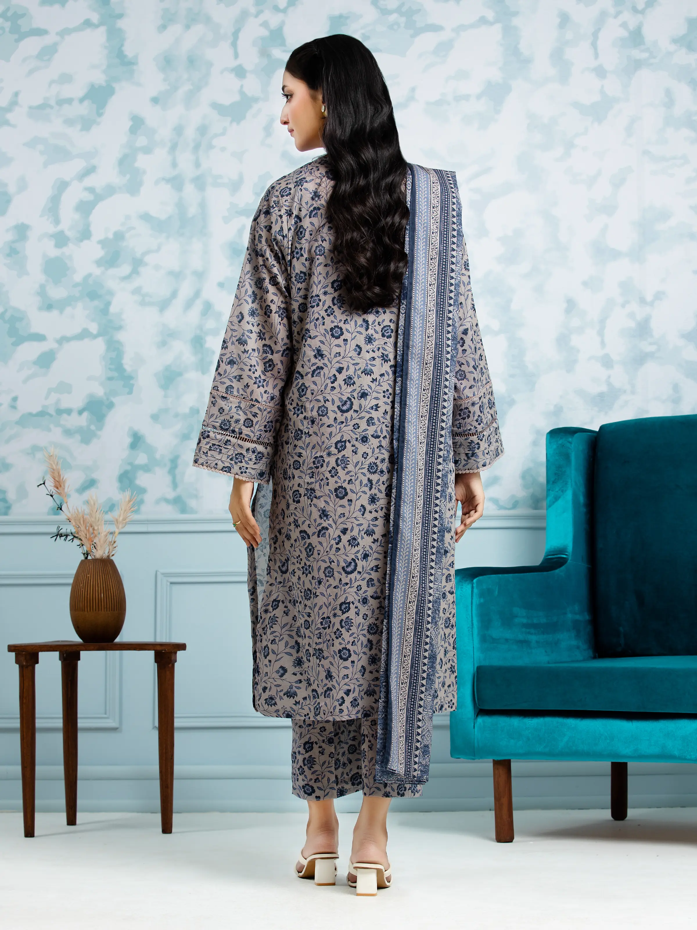 Unstitched Printed Khaddar Suit - EWU24A3-29705-3P - Image 2