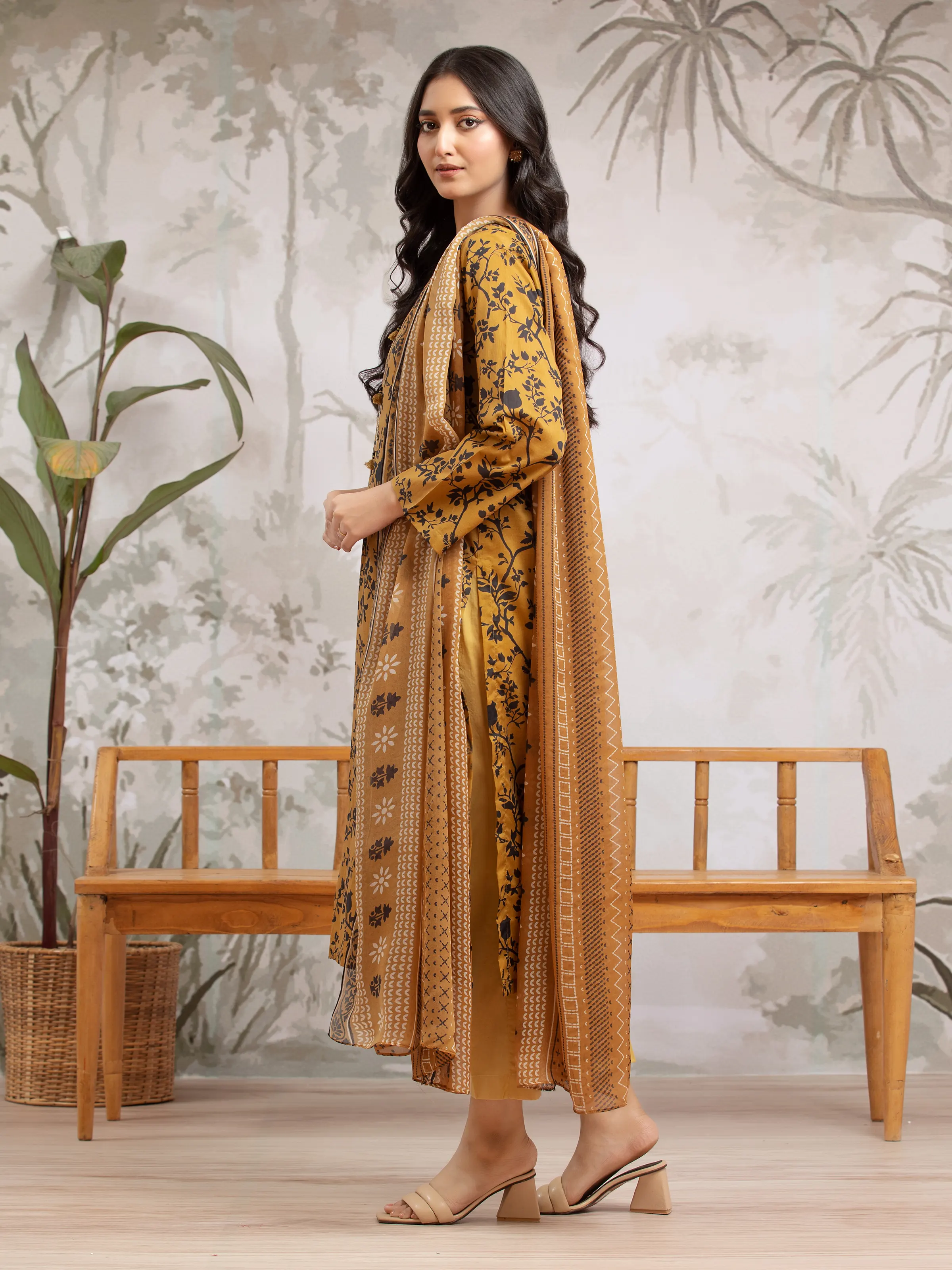 Unstitched Printed Khaddar Suit - EWU24M2-173 - Image 2