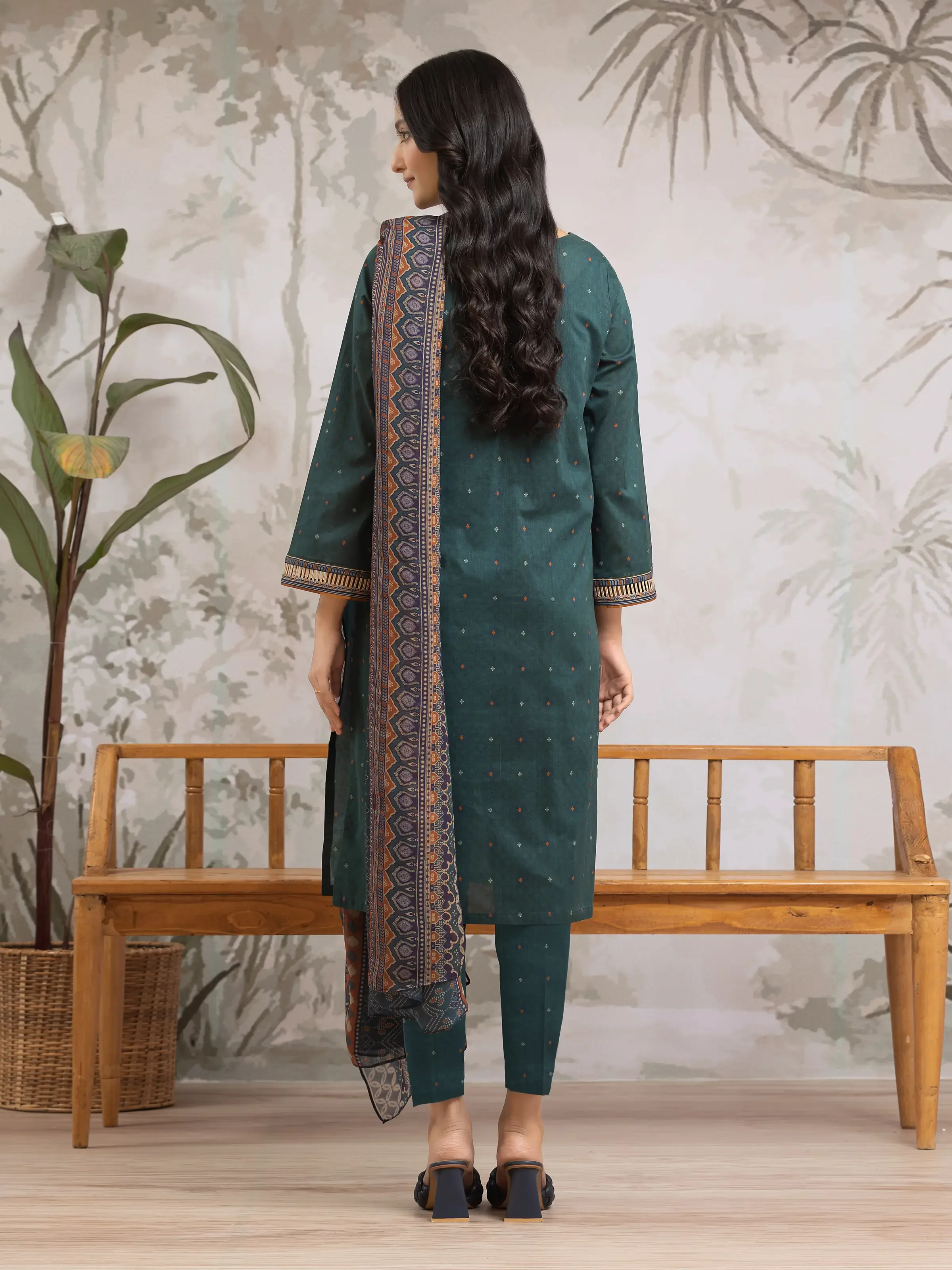 Unstitched Printed Khaddar Suit - EWU24M2-176 - Image 2