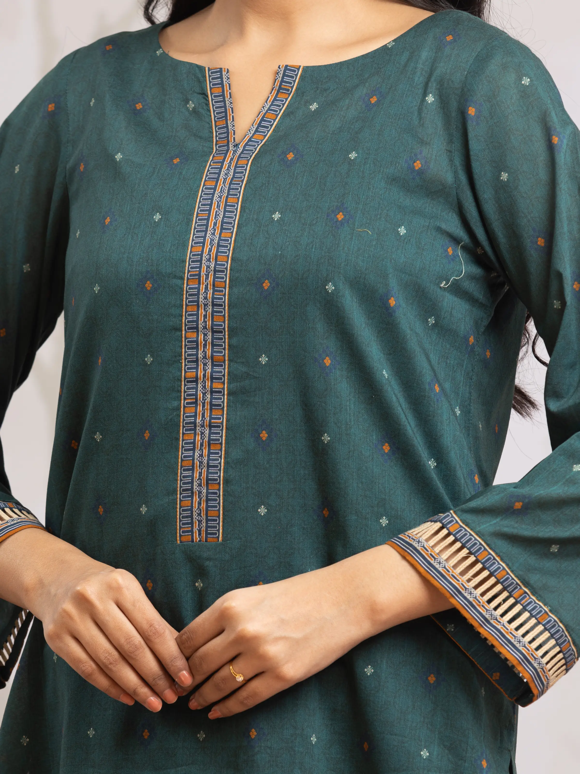 Unstitched Printed Khaddar Suit - EWU24M2-176 - Image 3