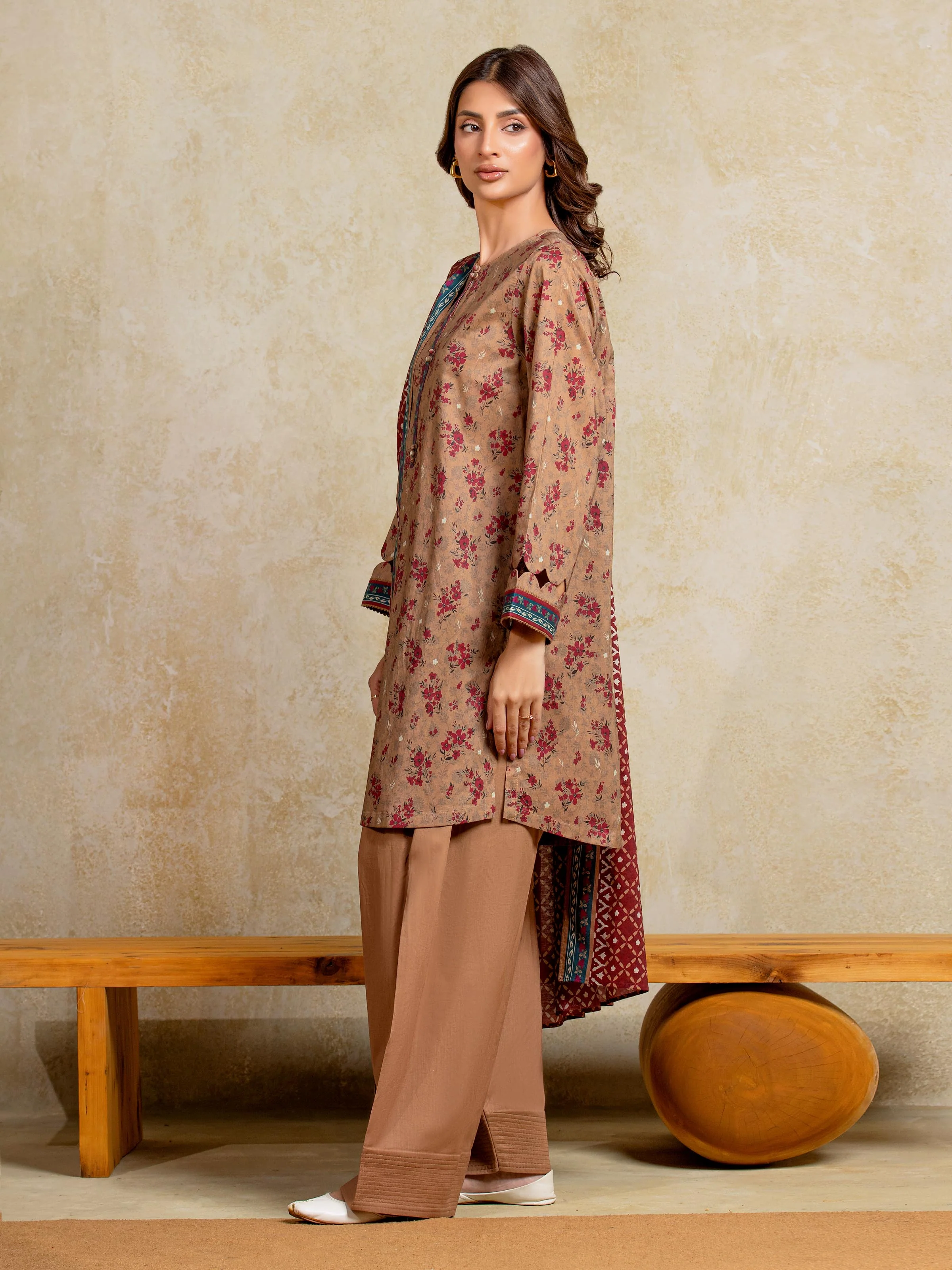 Unstitched Printed Khaddar Suit - EWU5A3-35910-3P - Image 5