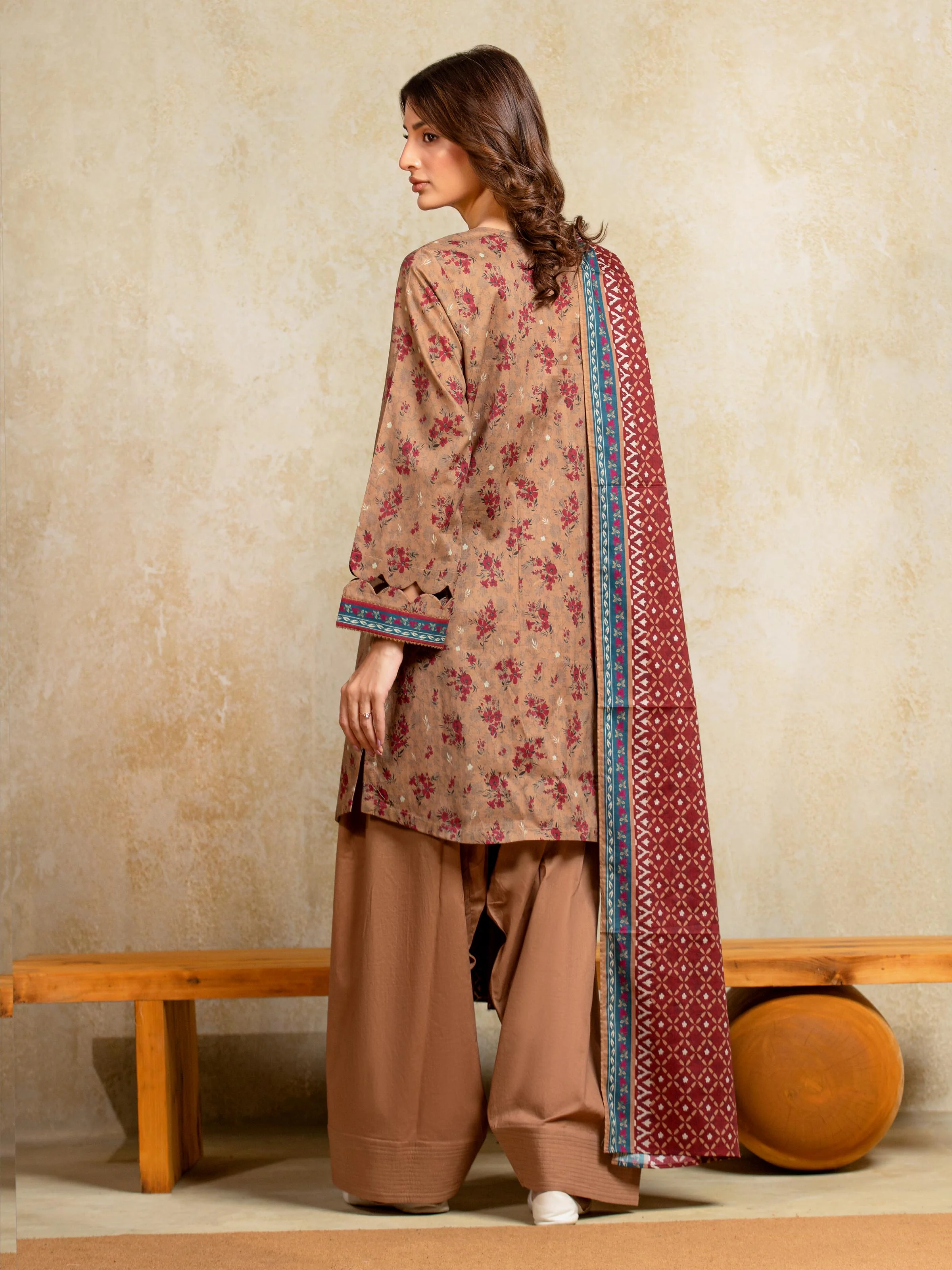 Unstitched Printed Khaddar Suit - EWU5A3-35910-3P - Image 6