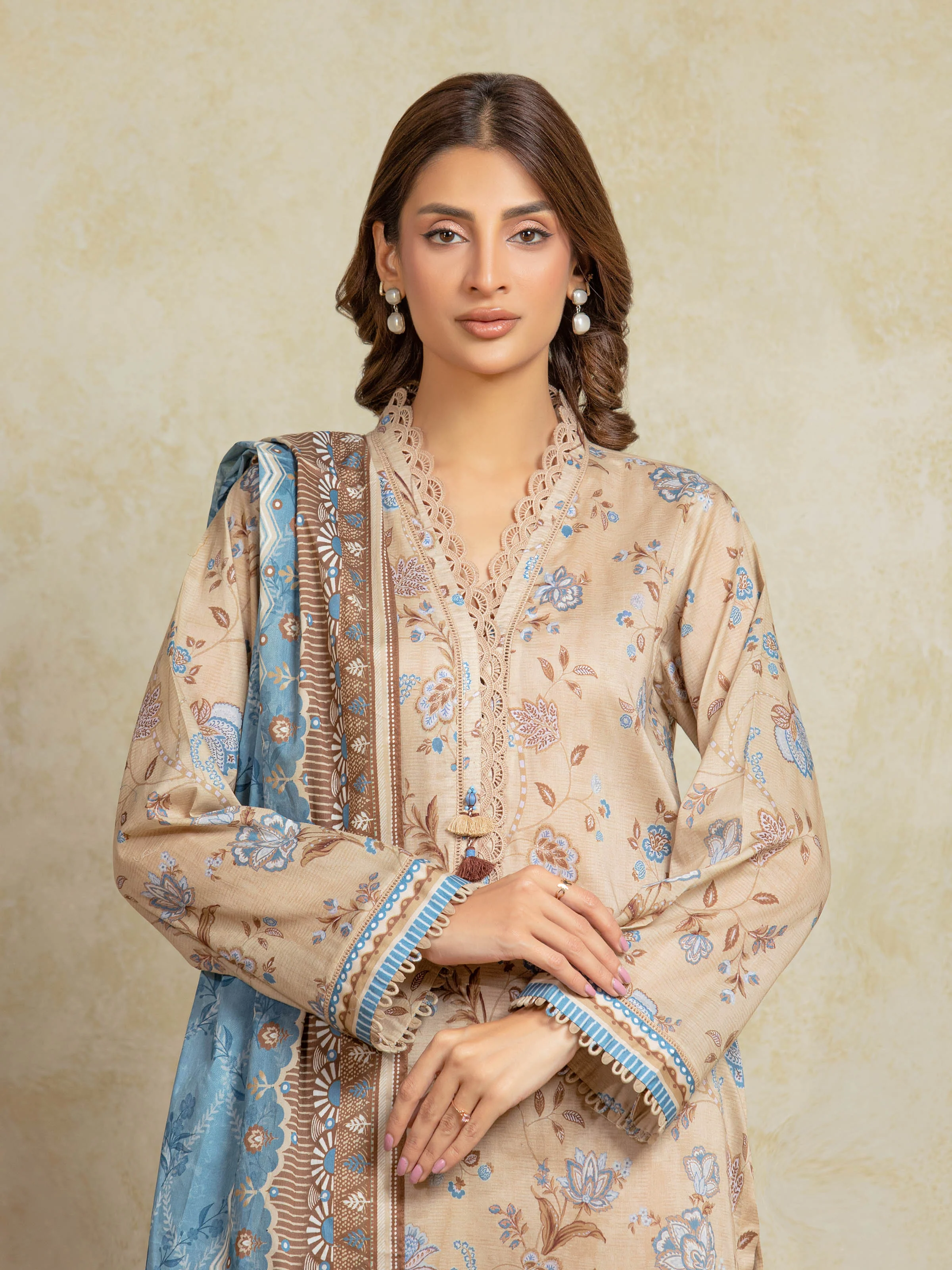 Unstitched Printed Khaddar Suit - EWU5A3-35946-3P - Image 2