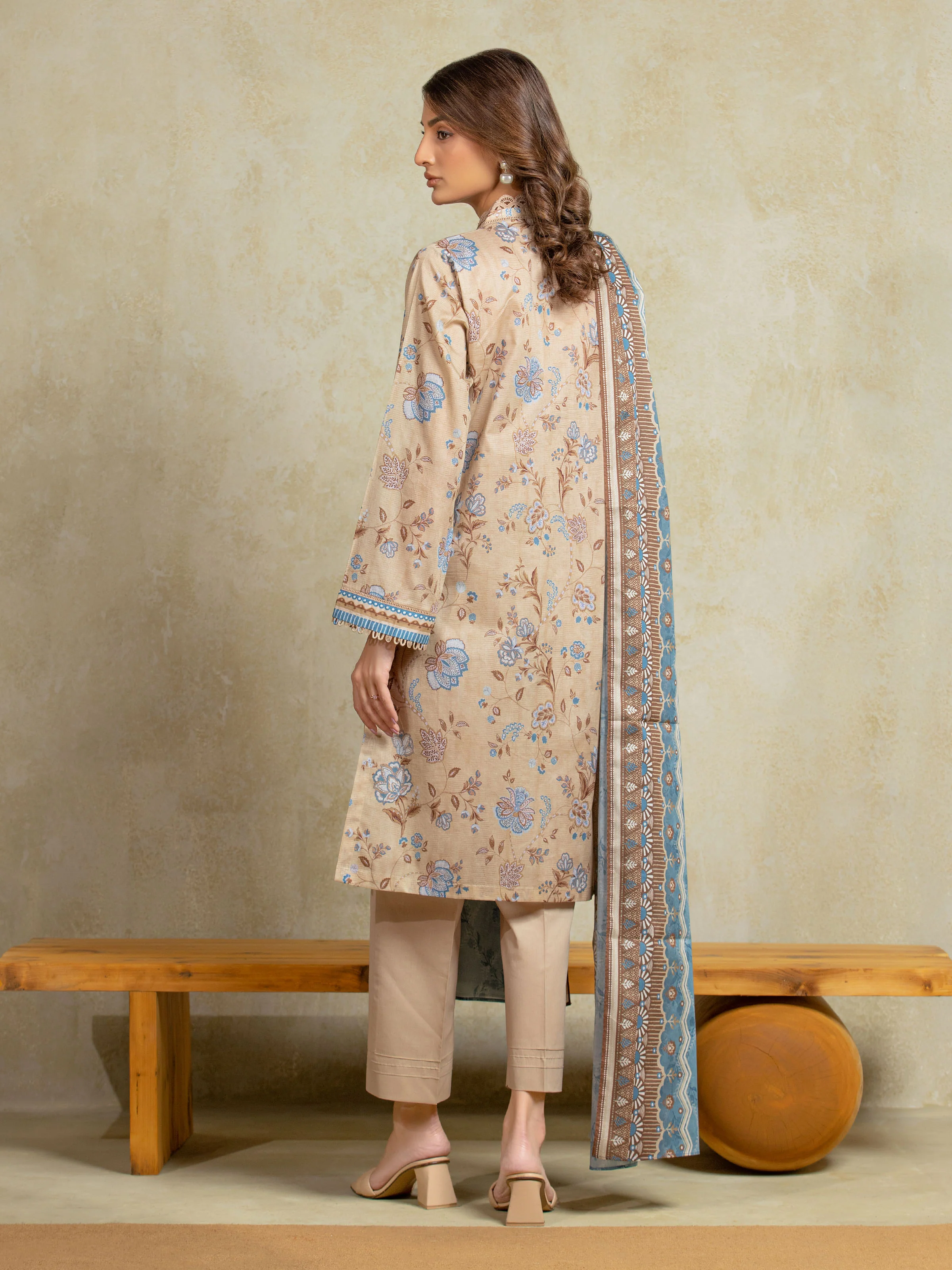 Unstitched Printed Khaddar Suit - EWU5A3-35946-3P - Image 6