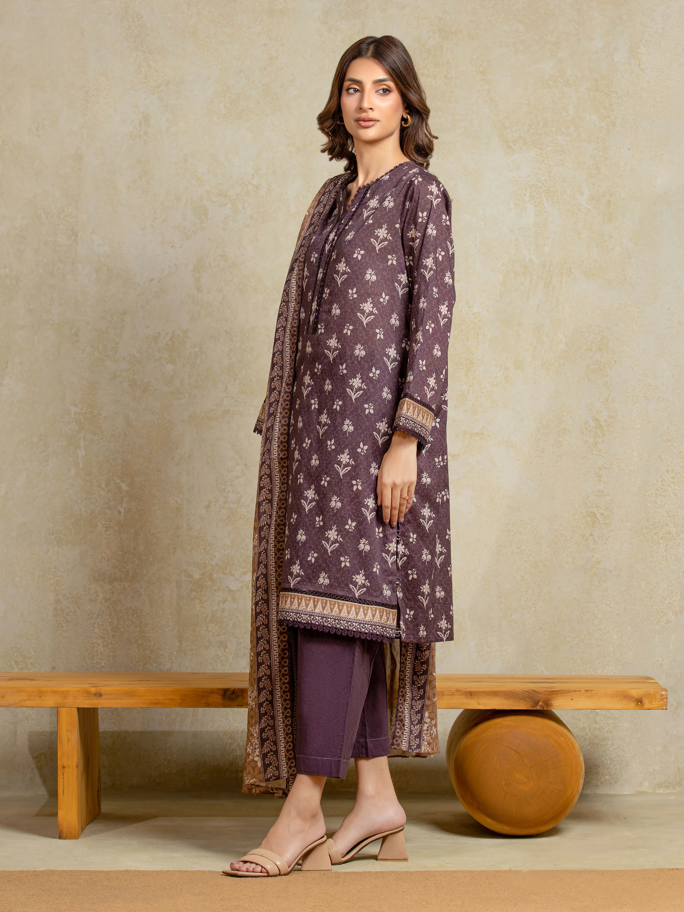 Unstitched Printed Khaddar Suit - EWU5A3-35956-3P - Image 5