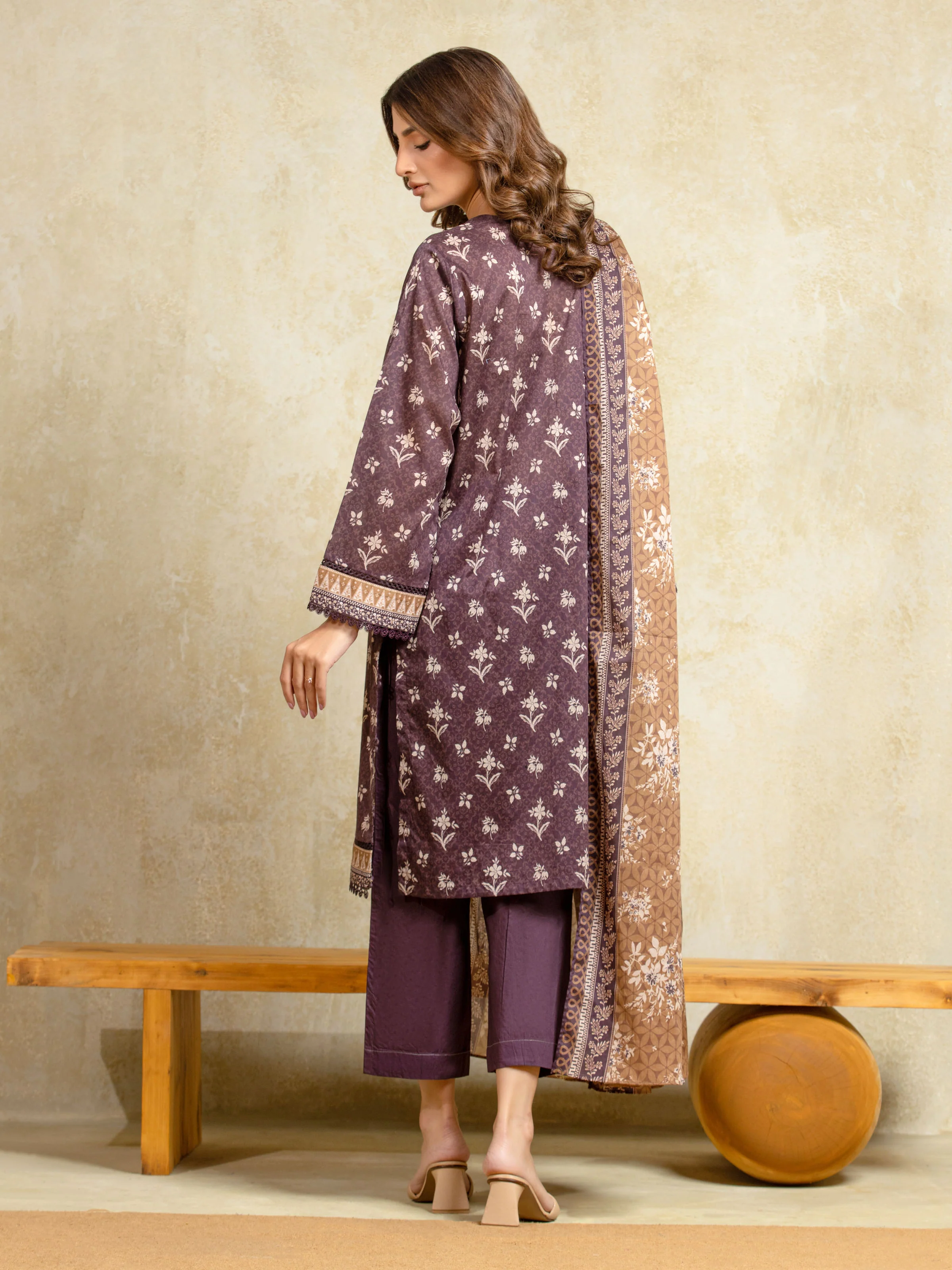 Unstitched Printed Khaddar Suit - EWU5A3-35956-3P - Image 6