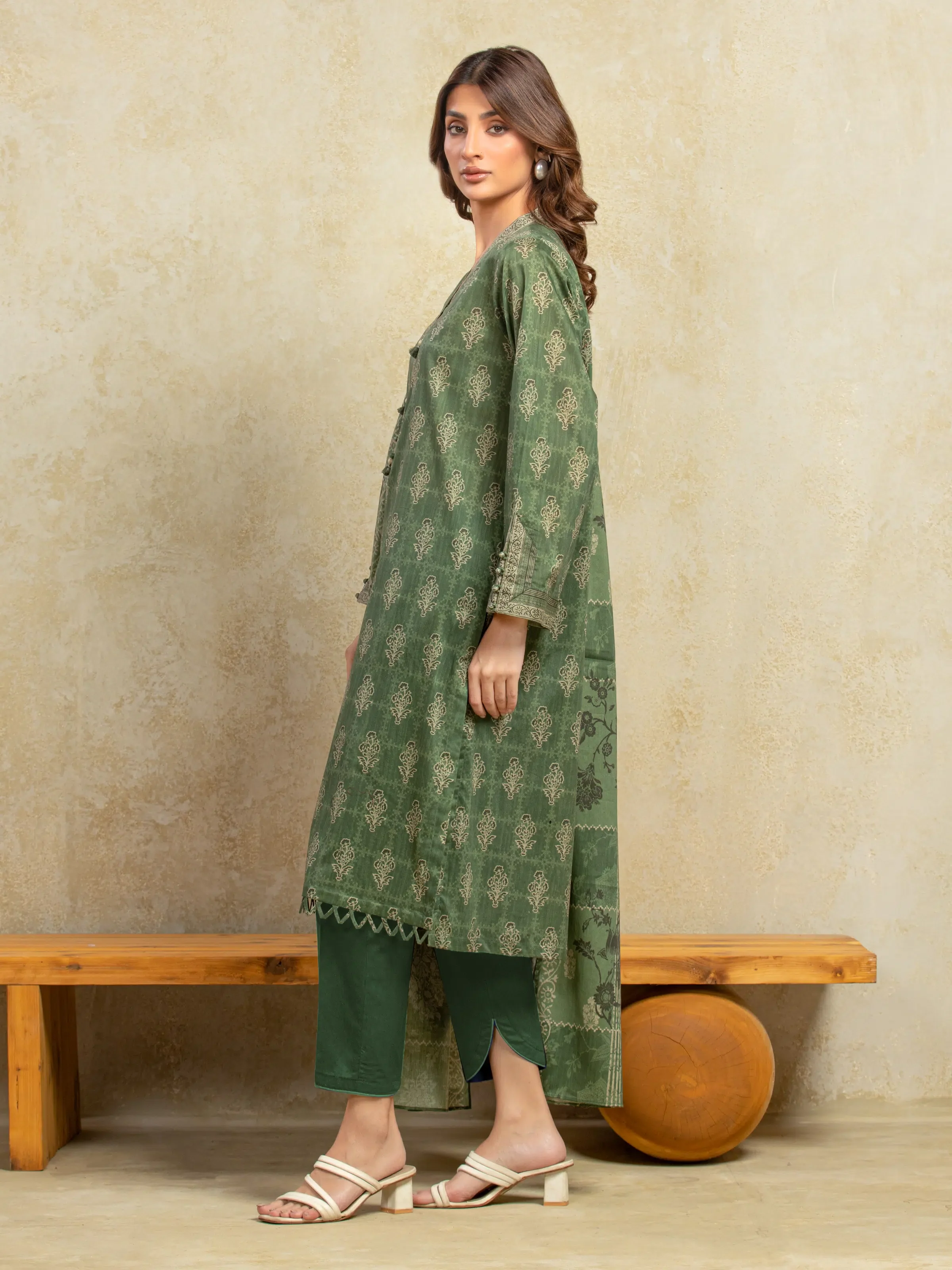 Unstitched  Printed Khaddar Shirt Trouser - EWU5A3-35958ST - Image 5