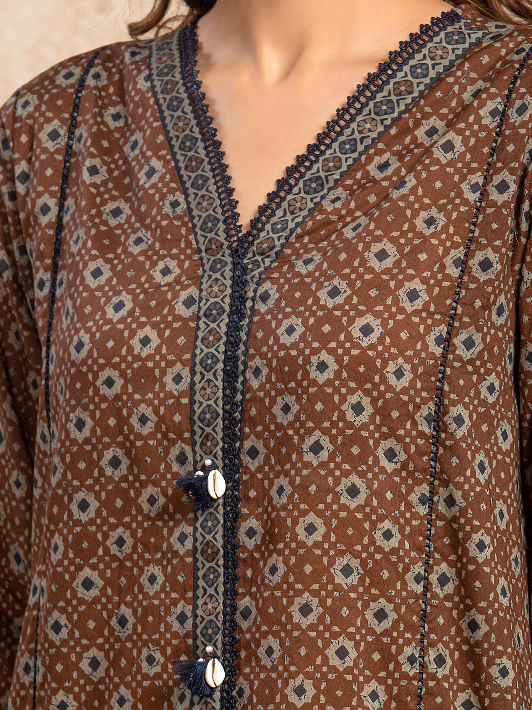 Unstitched  Printed Khaddar Shirt Trouser - EWU5A3-35980ST - Image 4