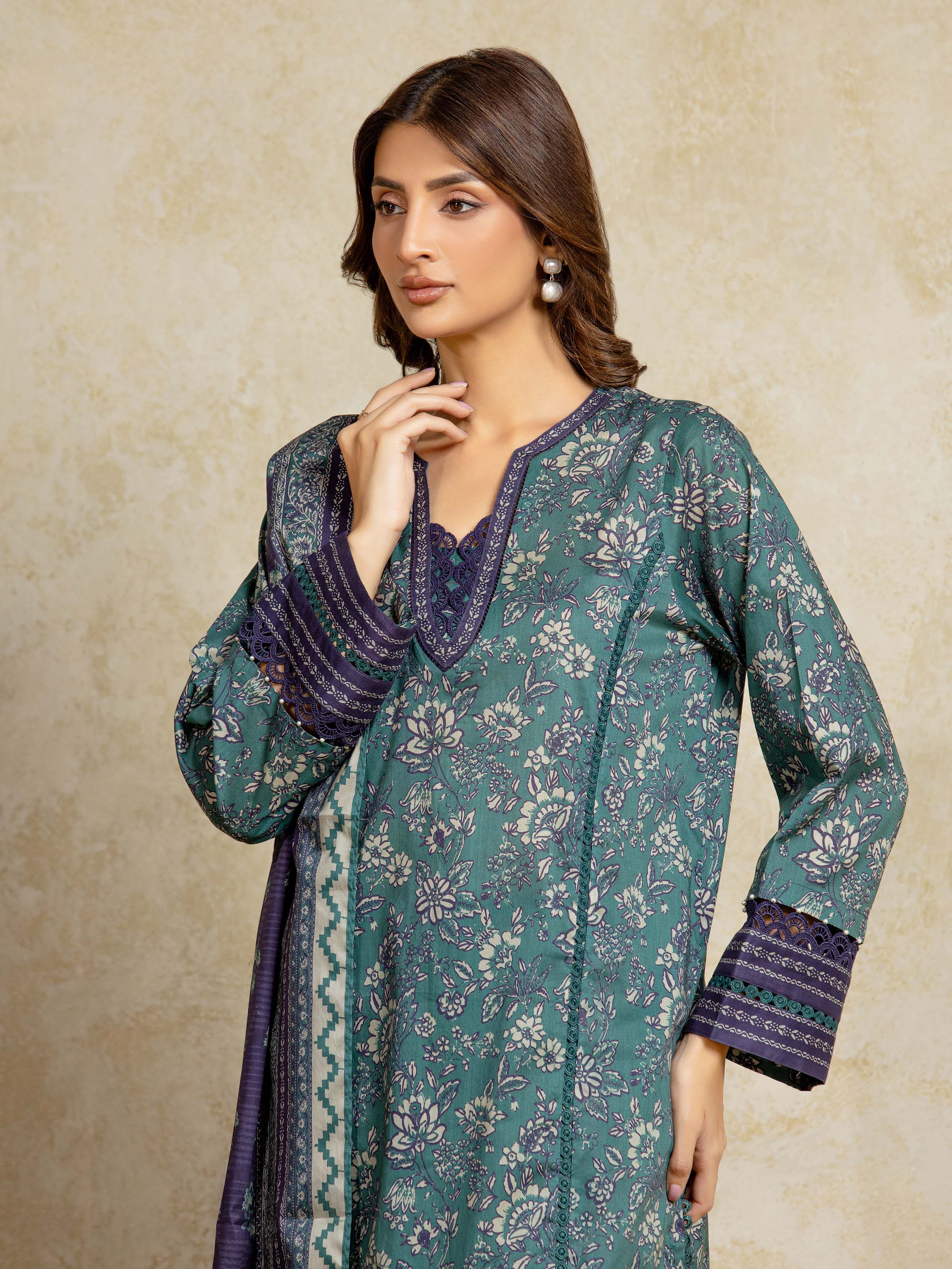 Unstitched Printed Khaddar Shirt - EWU5A3-35996S - Image 2
