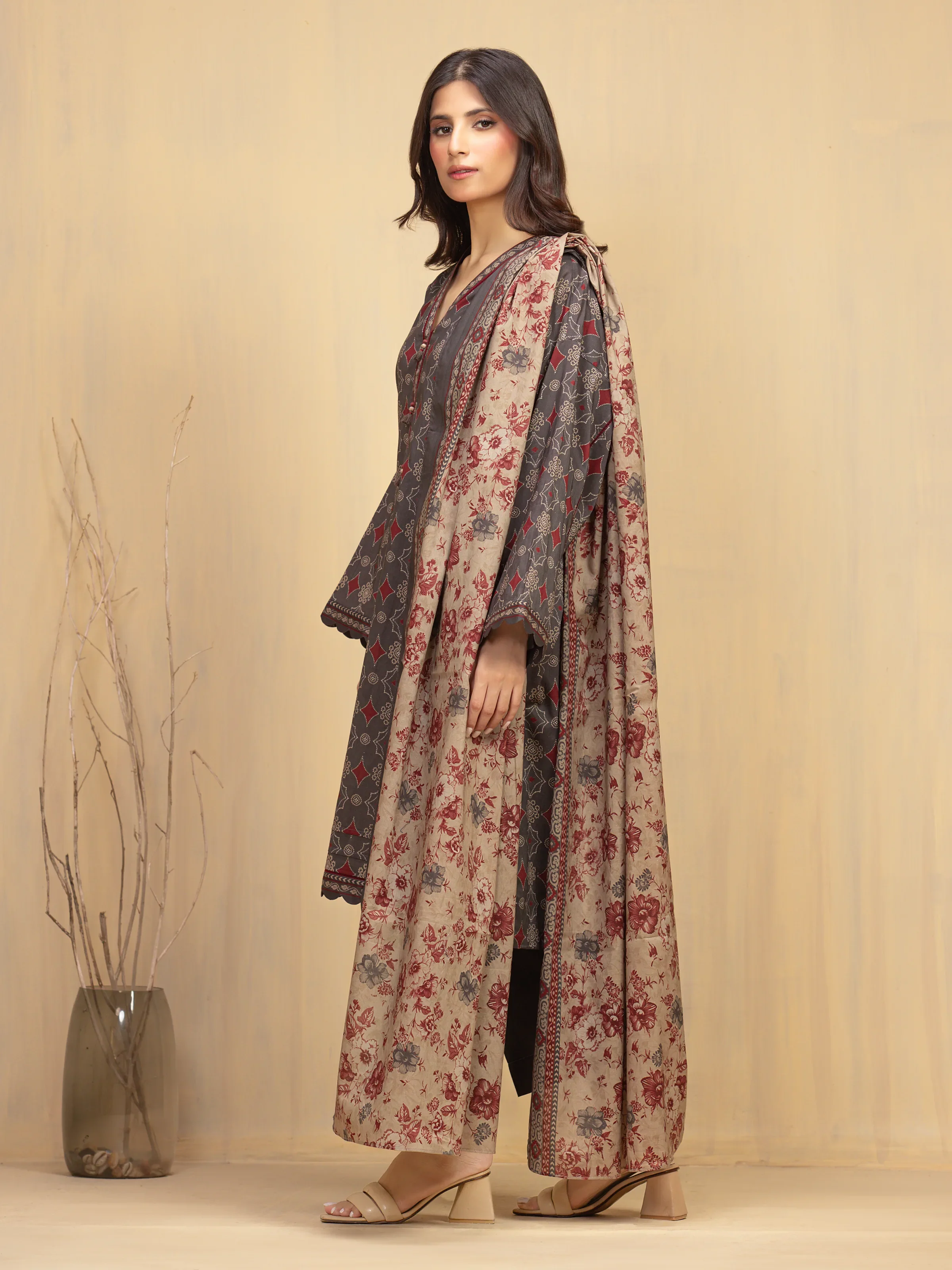 Unstitched Printed Khaddar Shirt - EWU5A3-36000S - Image 5