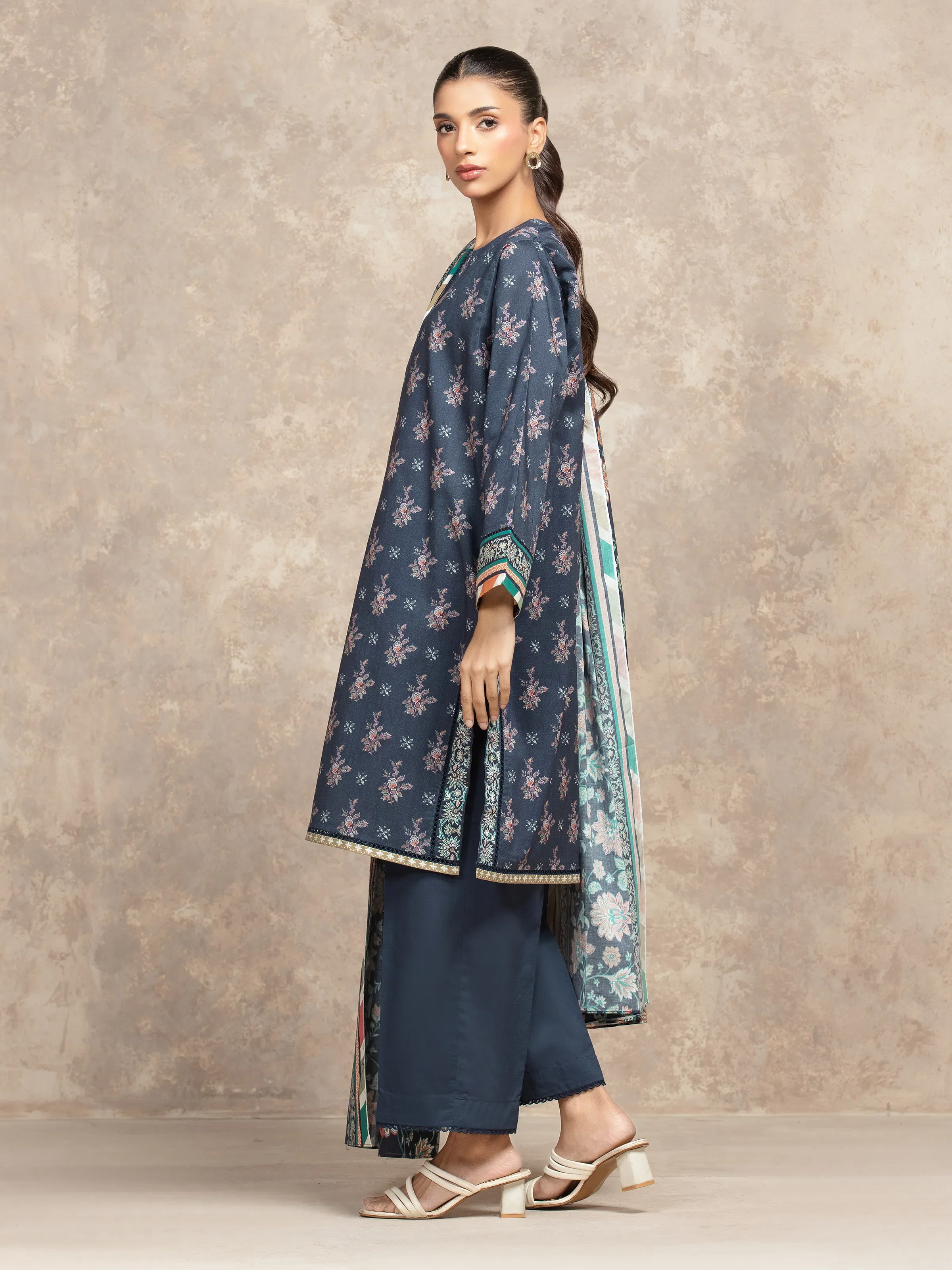 Unstitched Printed Khaddar Shirt Trouser - EWU5A3-36026ST - Image 5
