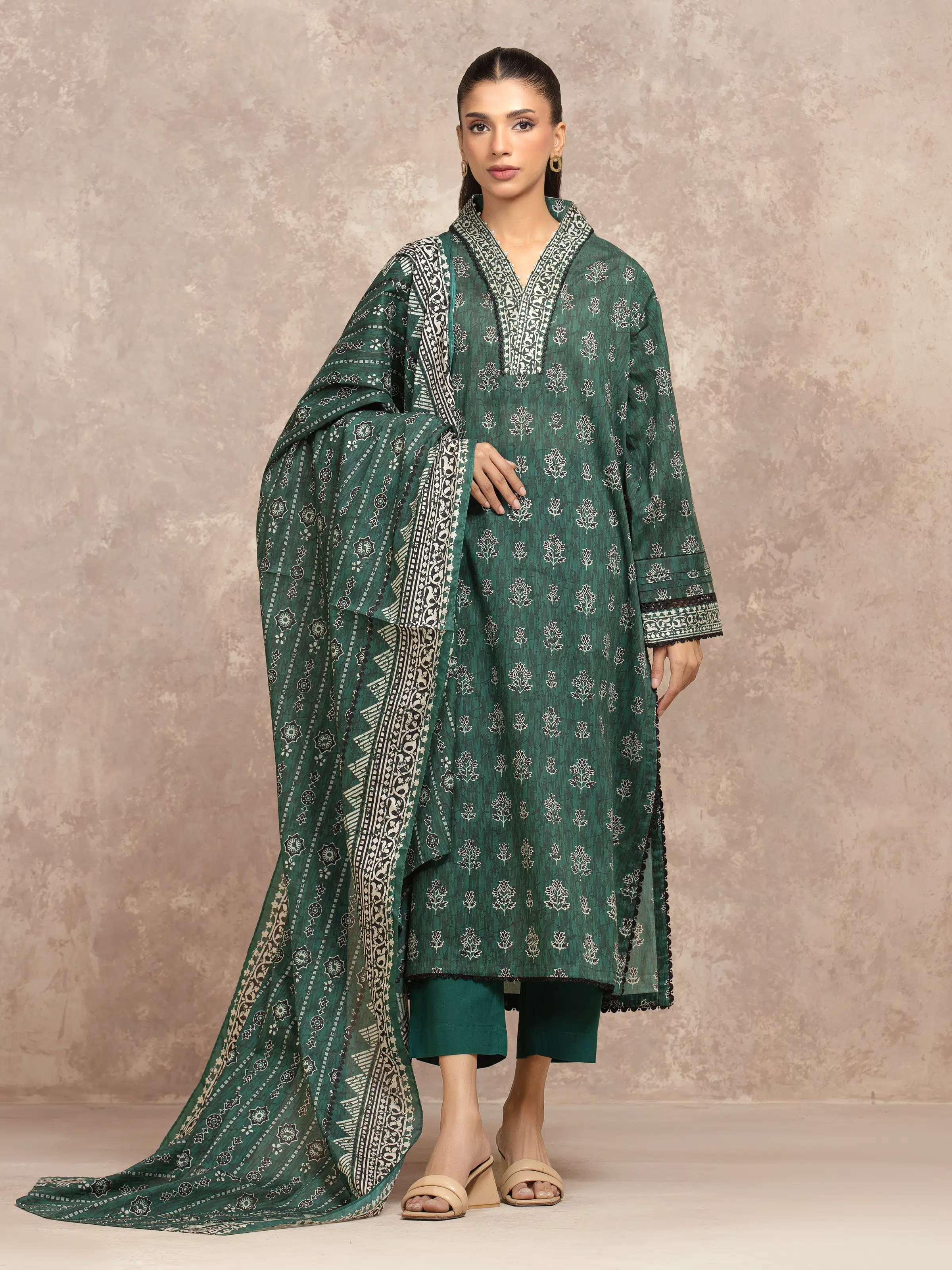 Unstitched Printed Khaddar Shirt Trouser - EWU5A3-36040ST