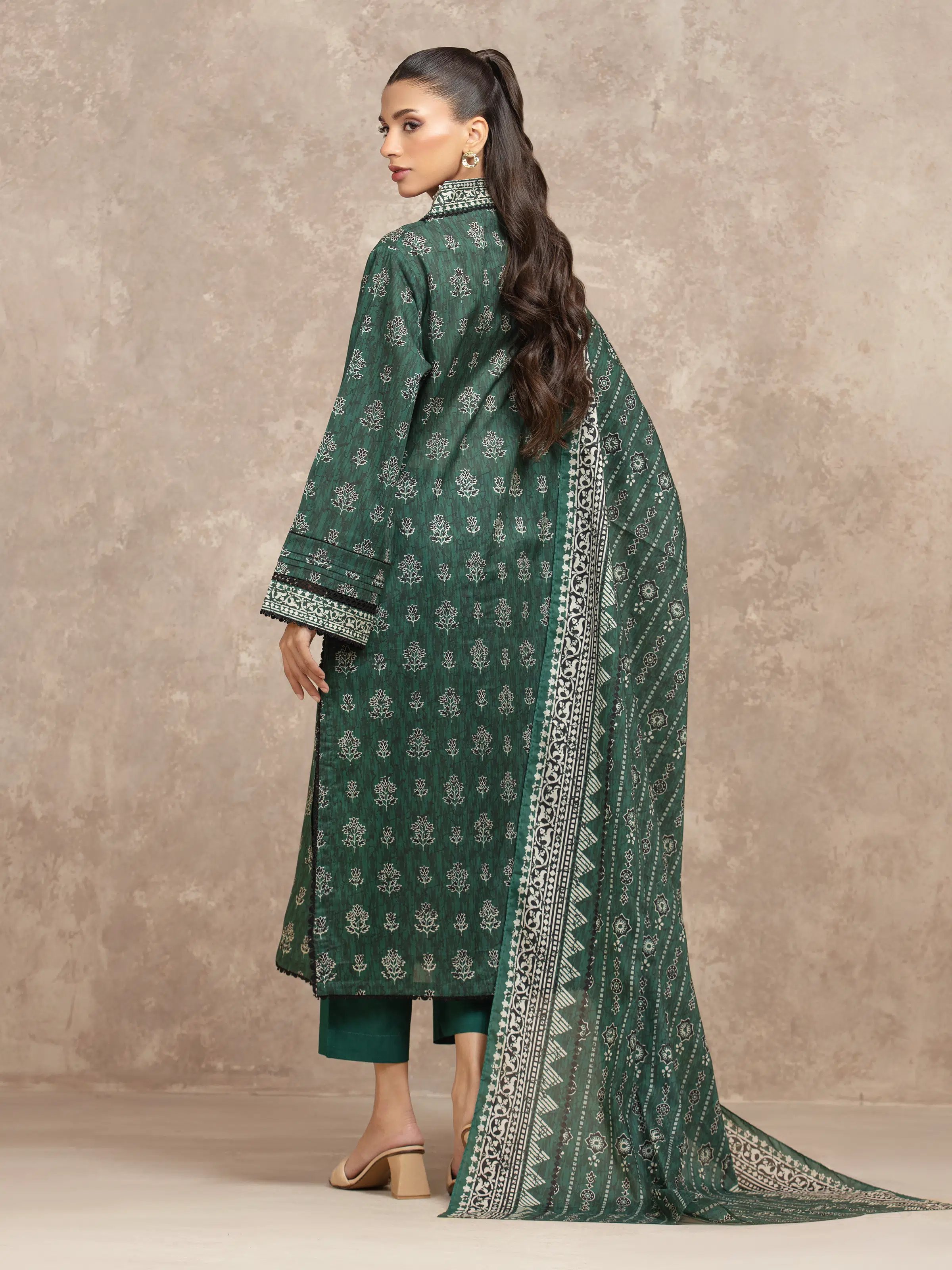 Unstitched Printed Khaddar Shirt Trouser - EWU5A3-36040ST - Image 5