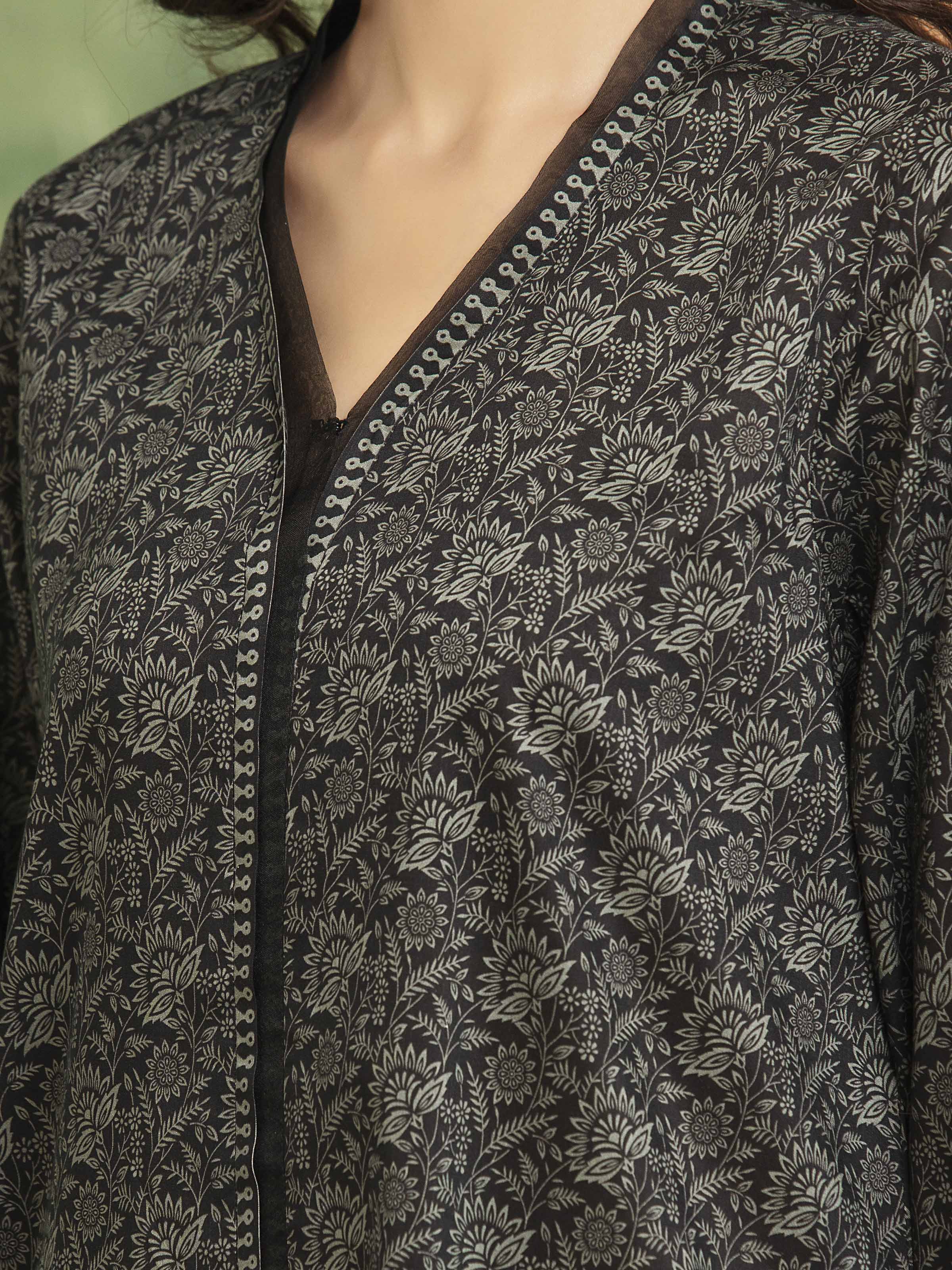 Unstitched Printed Khaddar Suit - EWU5A3-36112-3P - Image 3