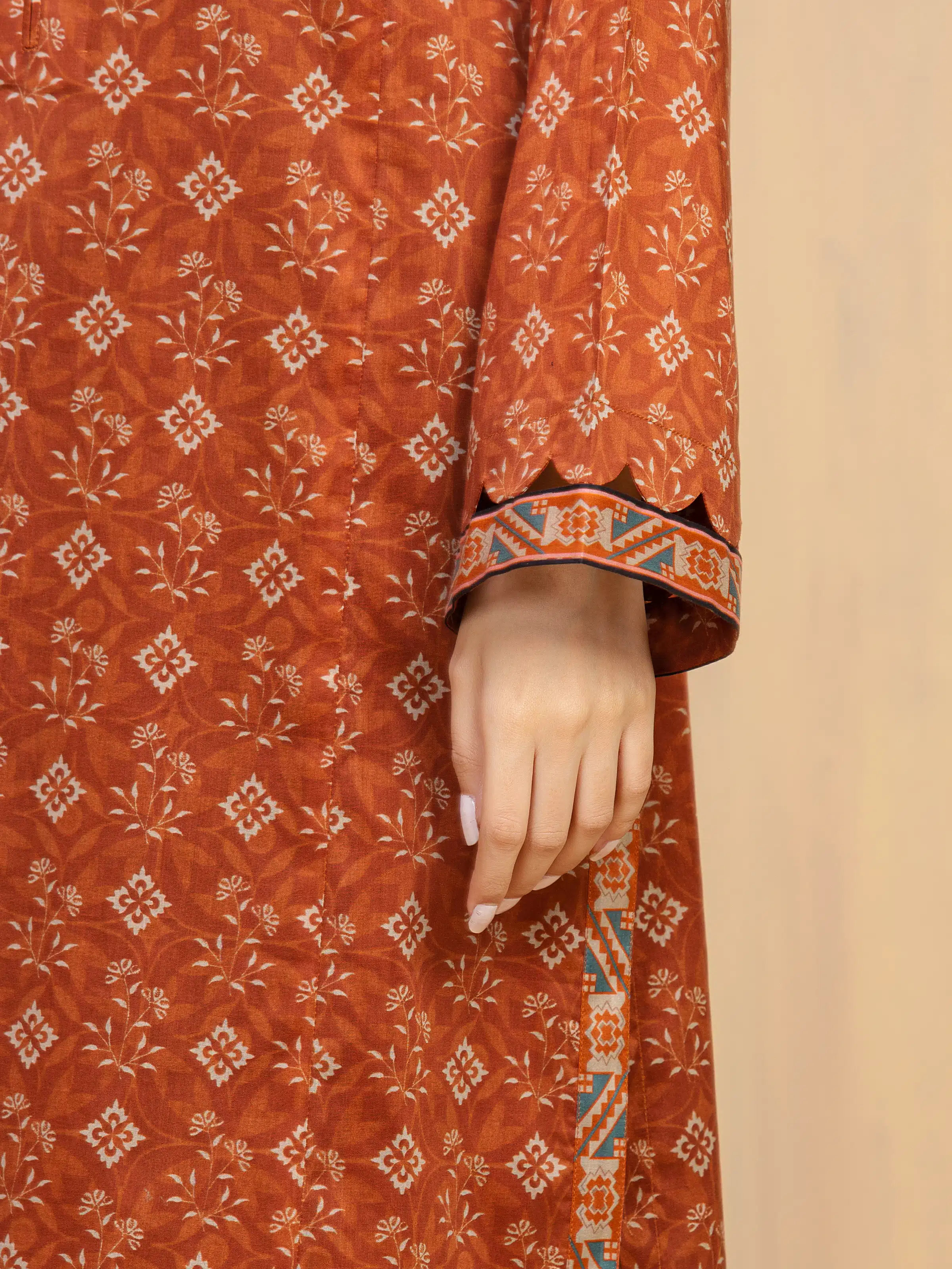 Unstitched Printed Khaddar Suit - EWU5A3-36128-3P - Image 3