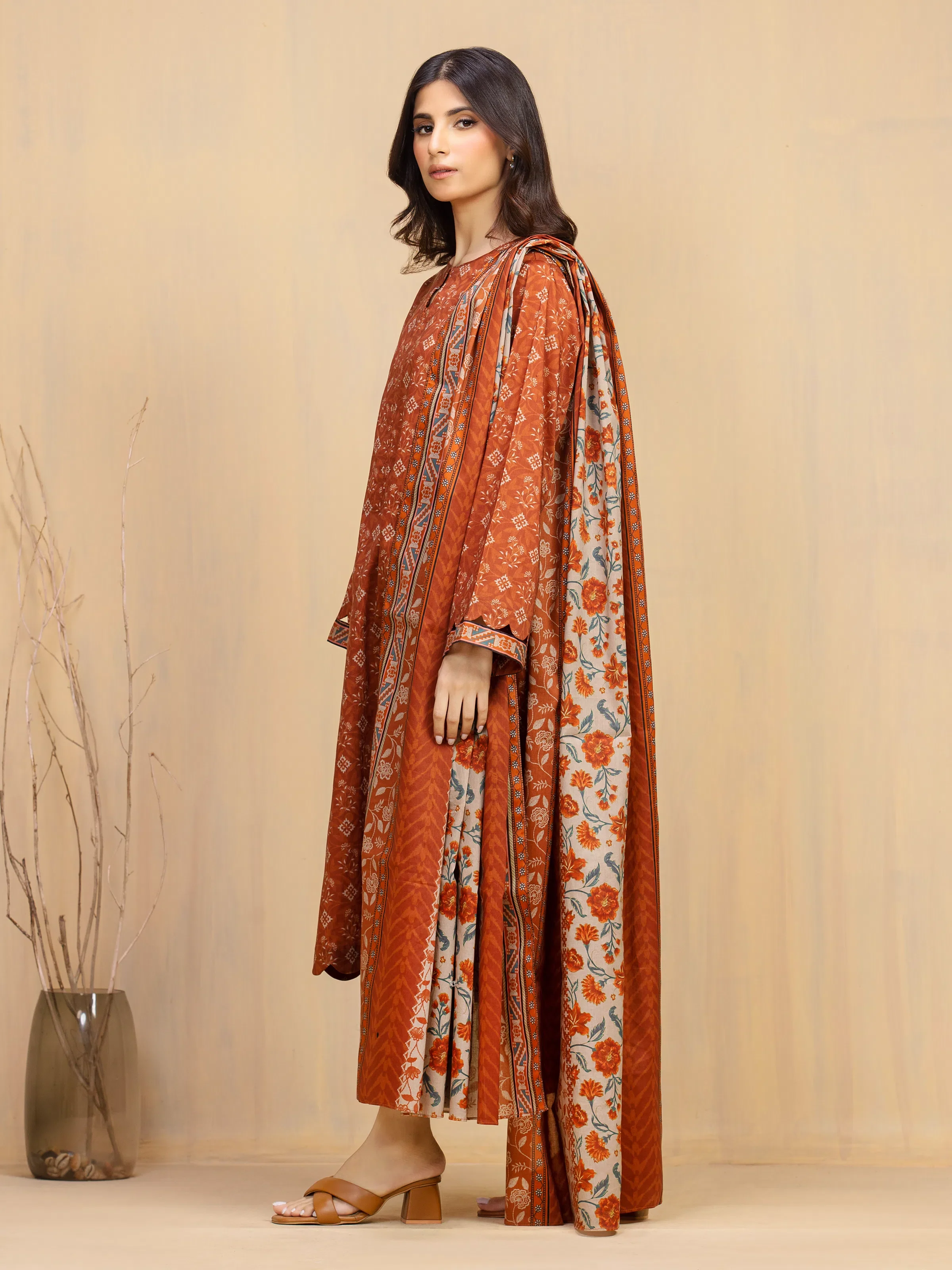 Unstitched Printed Khaddar Suit - EWU5A3-36128-3P - Image 5