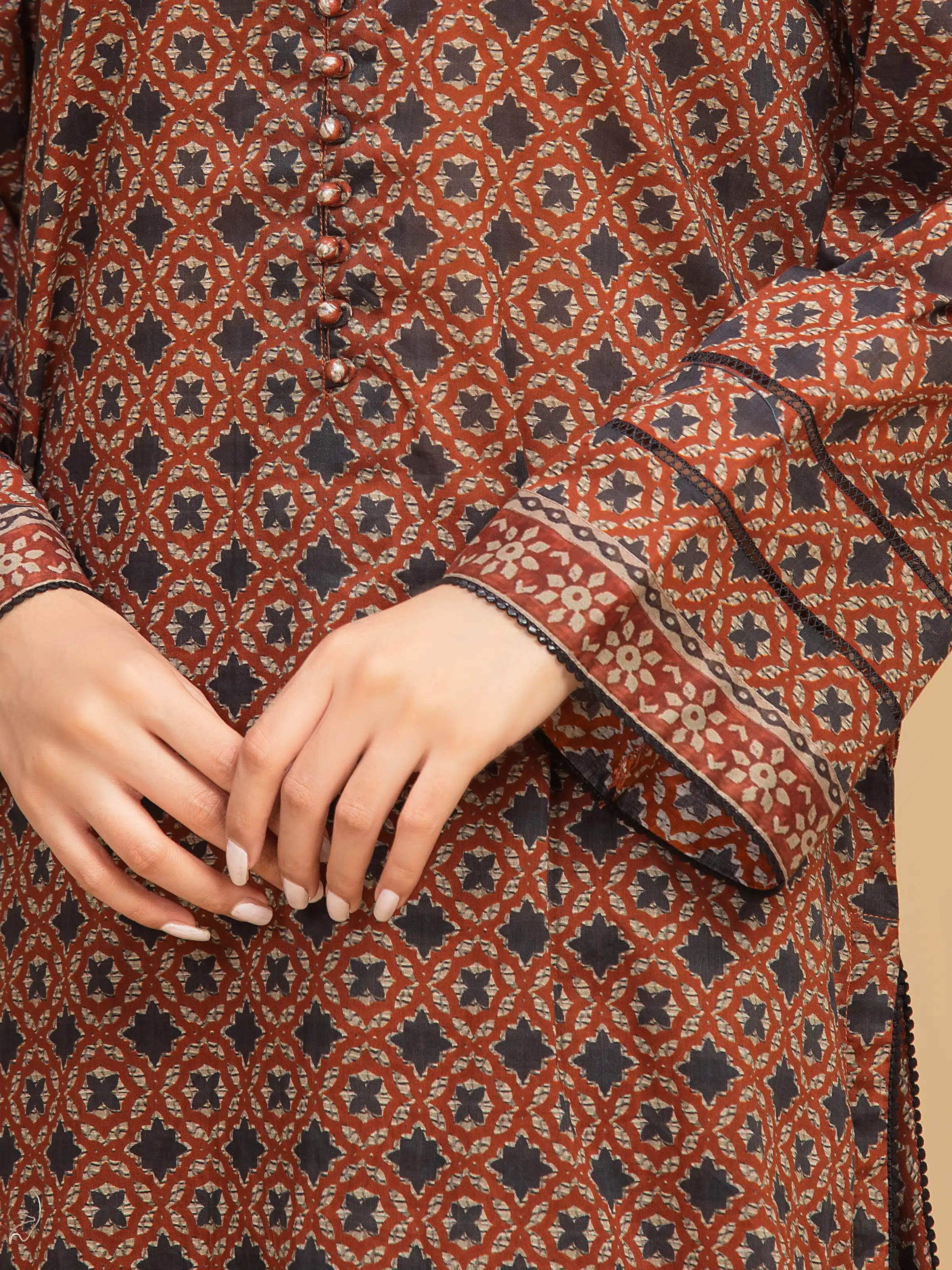 Unstitched Printed Khaddar Suit - EWU5M3-002-3P - Image 4