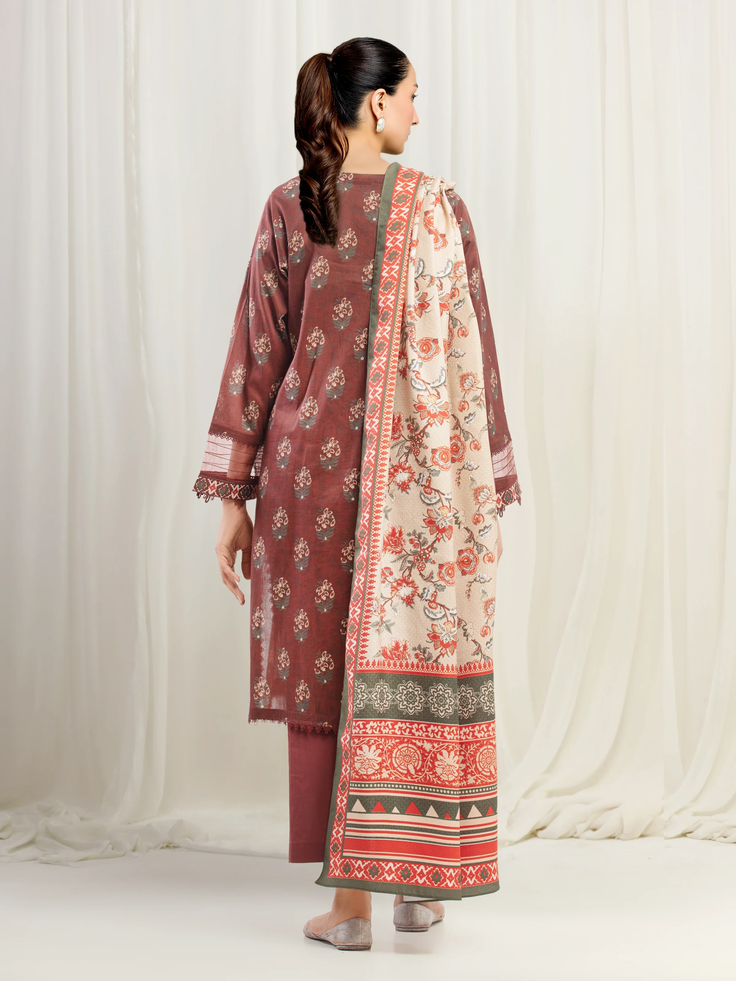 Unstitched Printed Khaddar Suit - EWU5M3-017-3P - Image 4