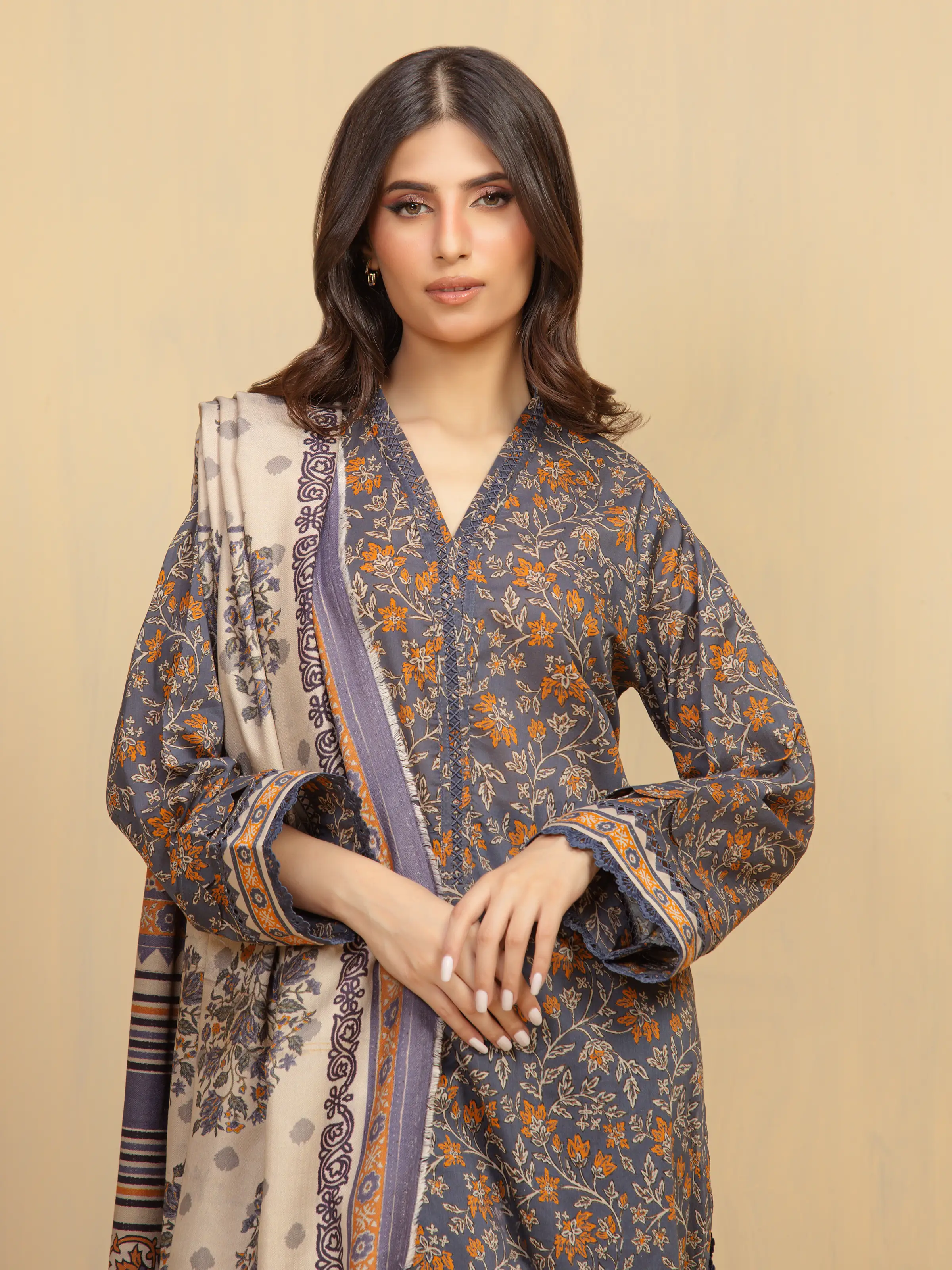 Unstitched Printed Khaddar Suit - EWU5M3-019-3P - Image 2