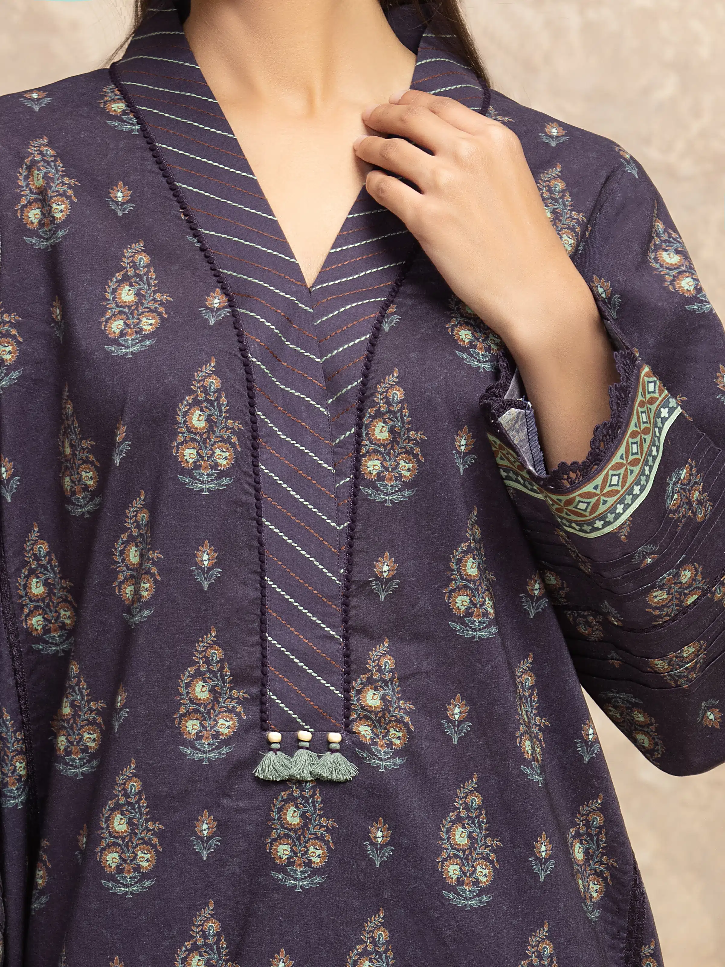 Unstitched Printed Khaddar Shirt - EWU5M3-024S - Image 3