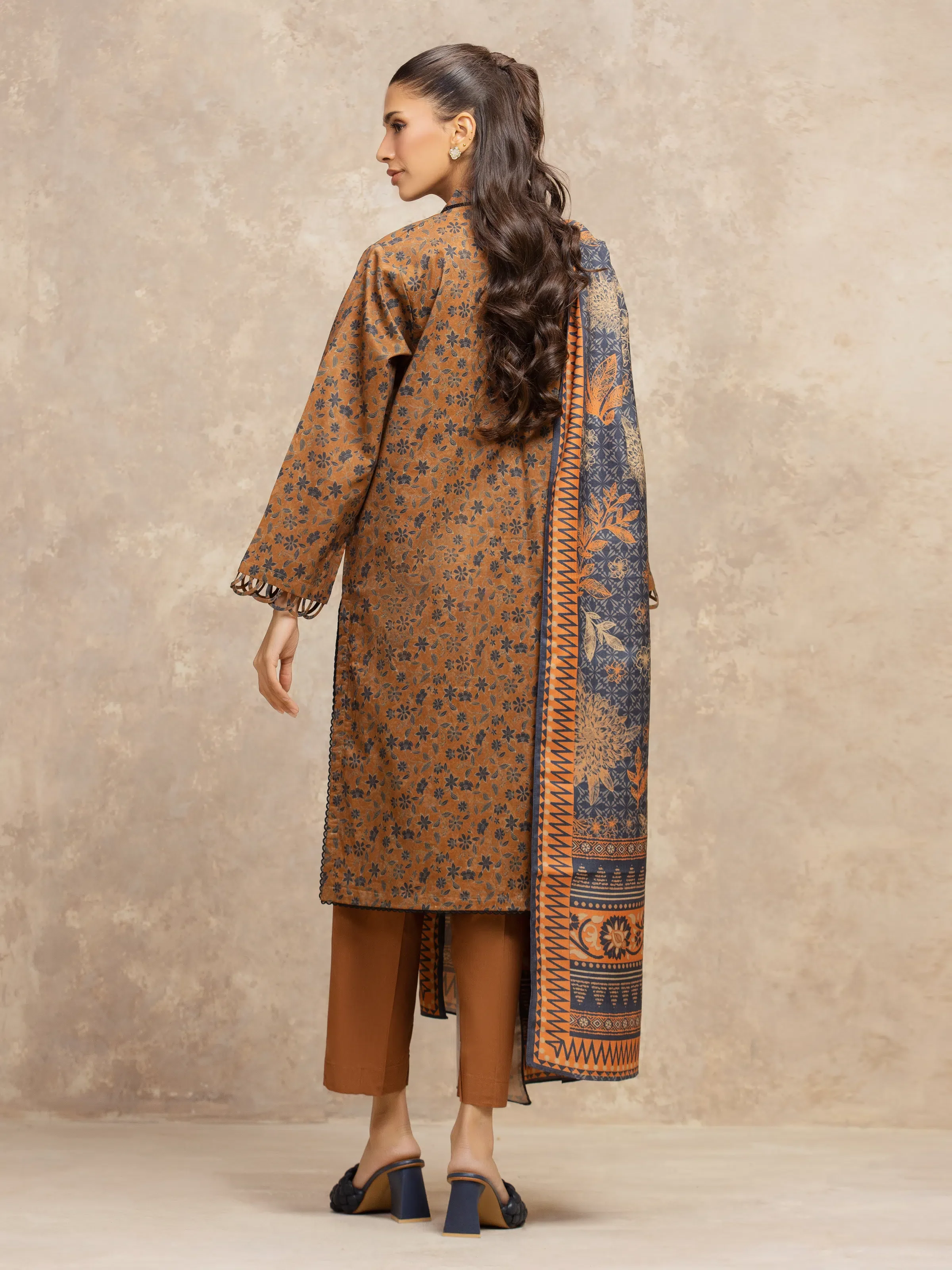 Unstitched Printed Khaddar Shirt - EWU5M3-029S - Image 6