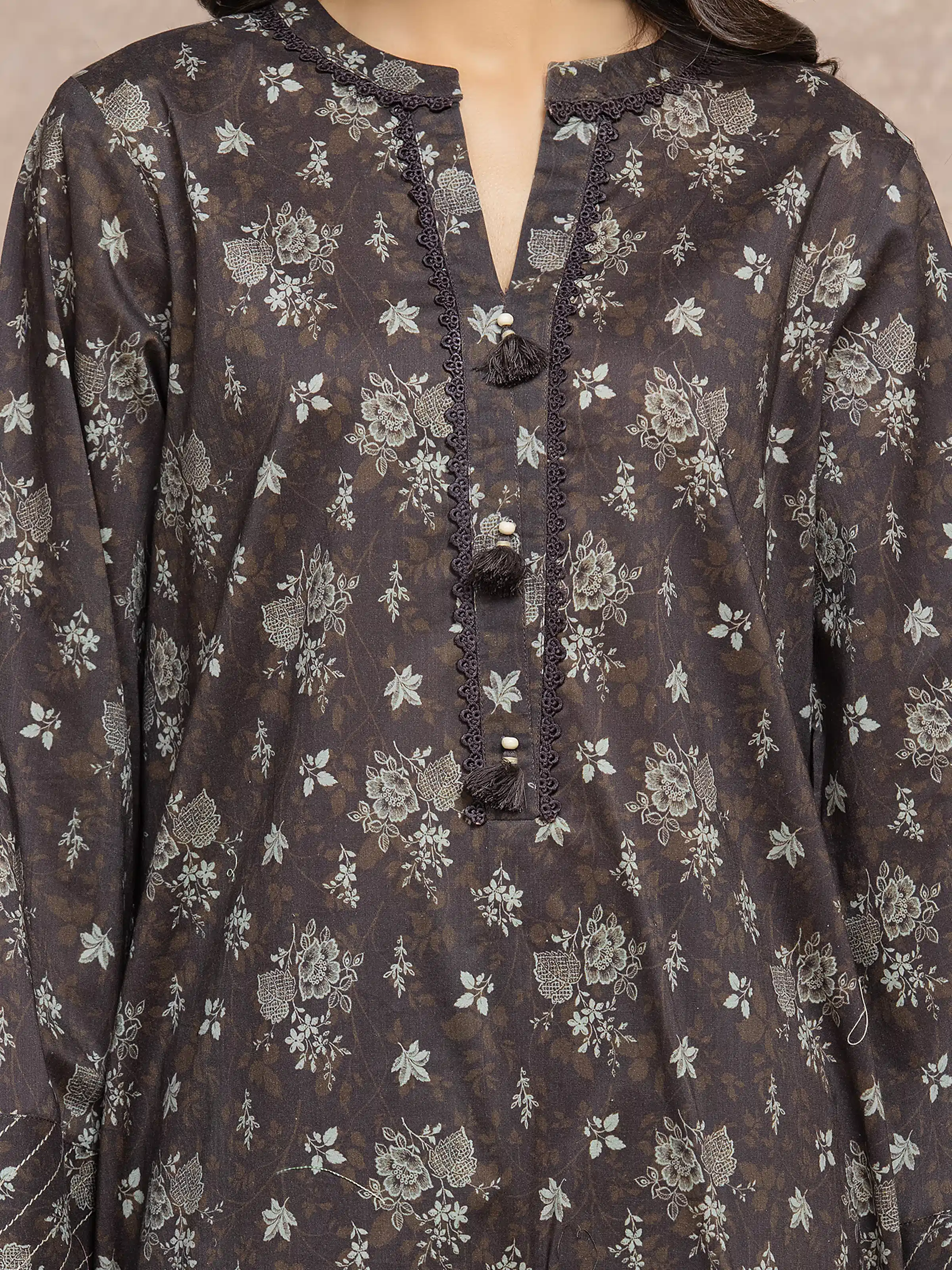 Unstitched Printed Khaddar Suit - EWU5M3-037-3P - Image 2