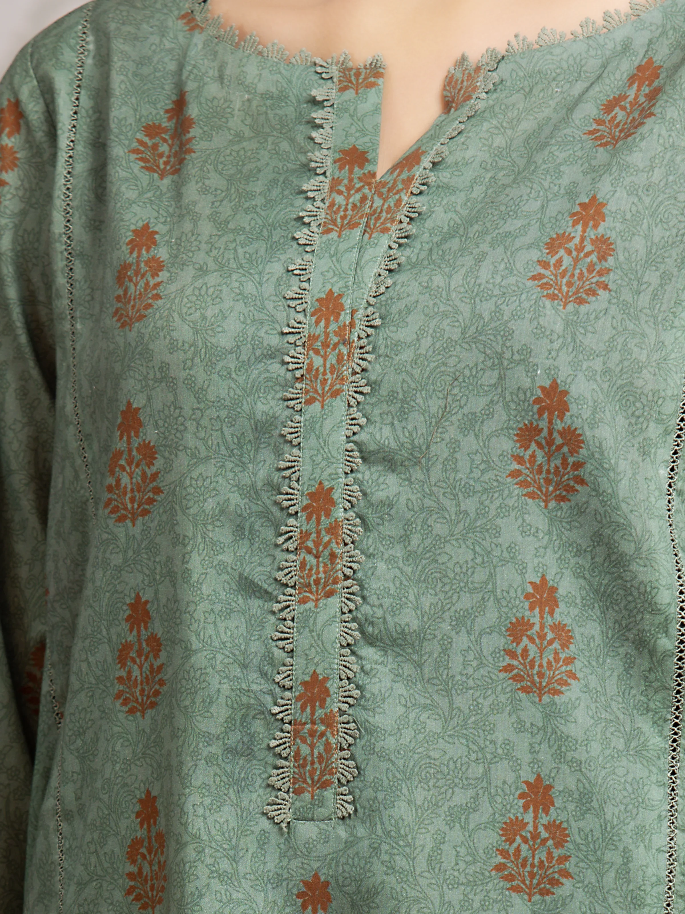 Unstitched Printed Khaddar Suit - EWU24A3-29600ST - Image 5