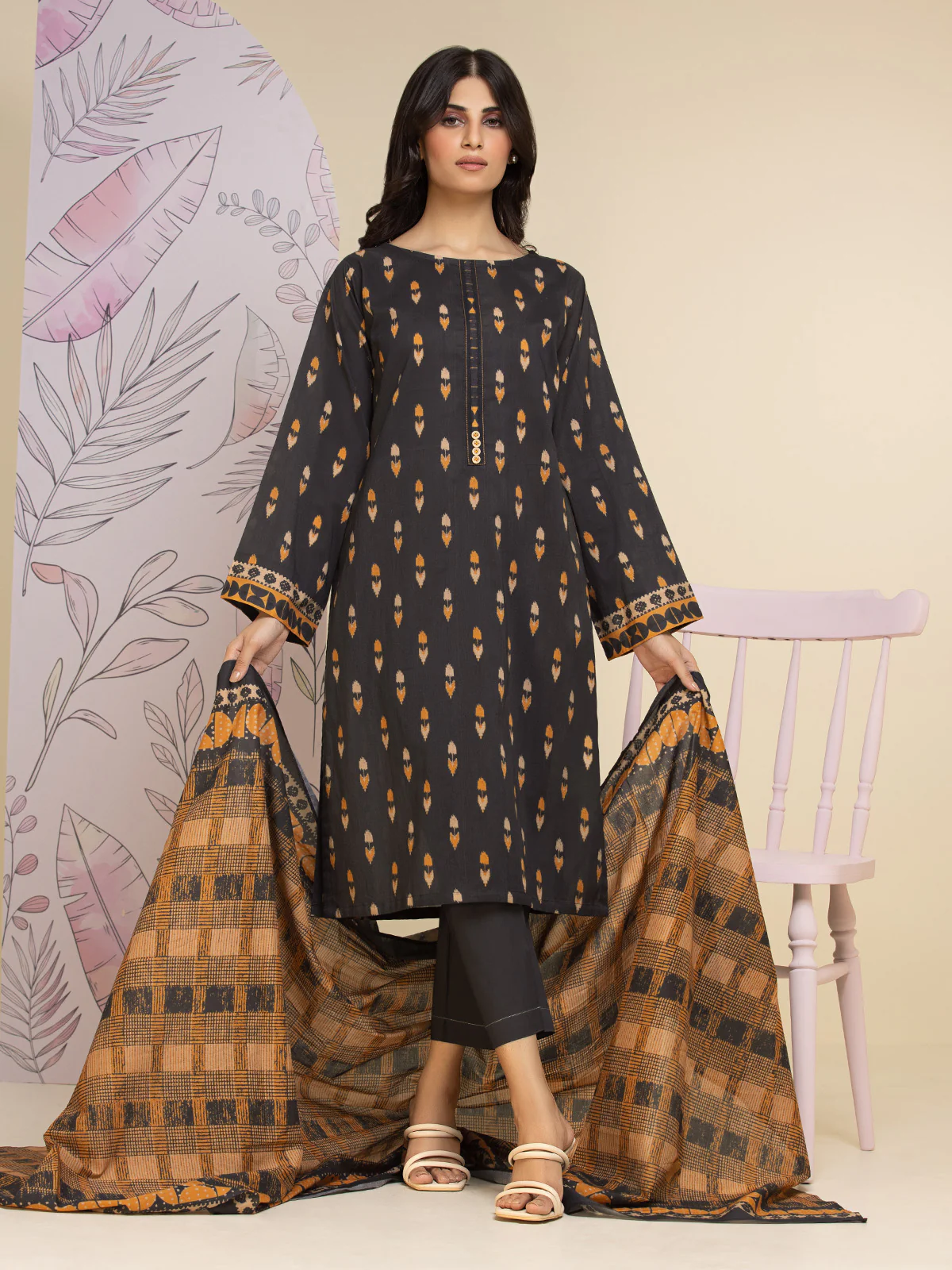 Unstitched  Printed Lawn Shirt - EWU24A1-26233S - Image 7