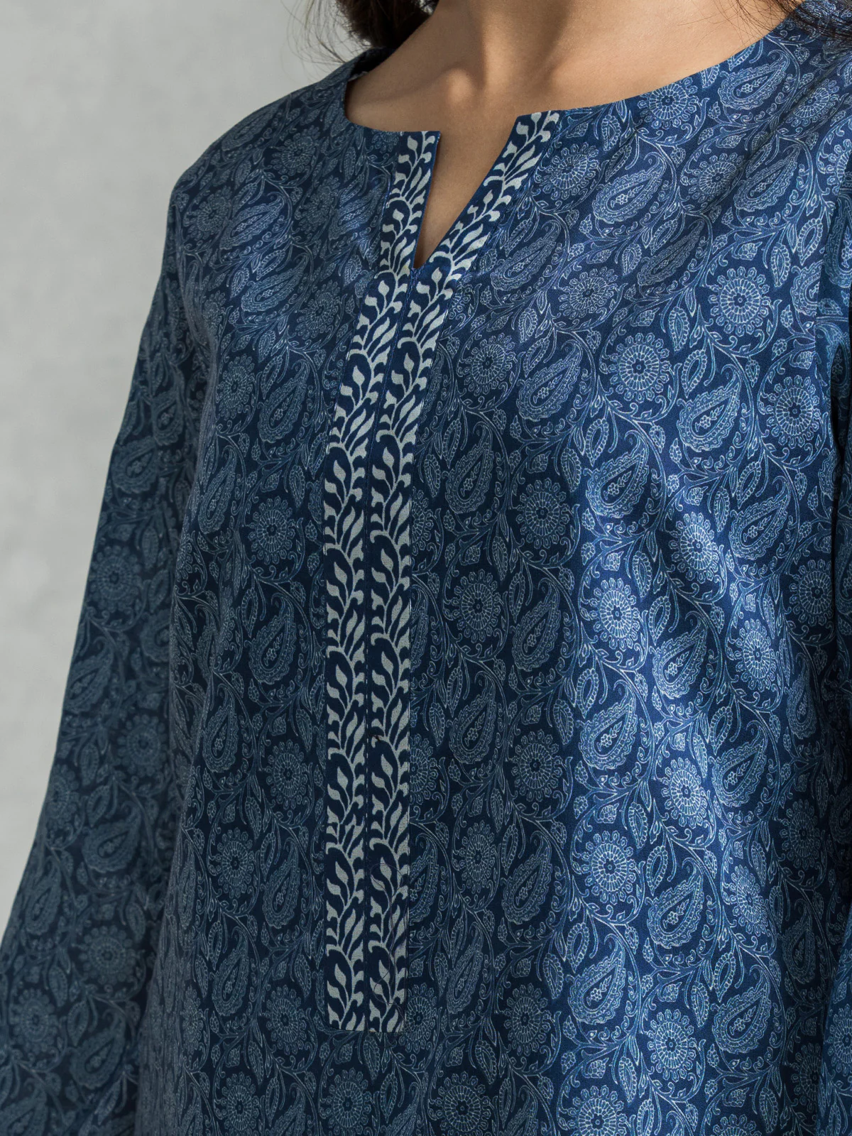 Unstitched  Printed Lawn Shirt - EWU24A1-28583S - Image 2