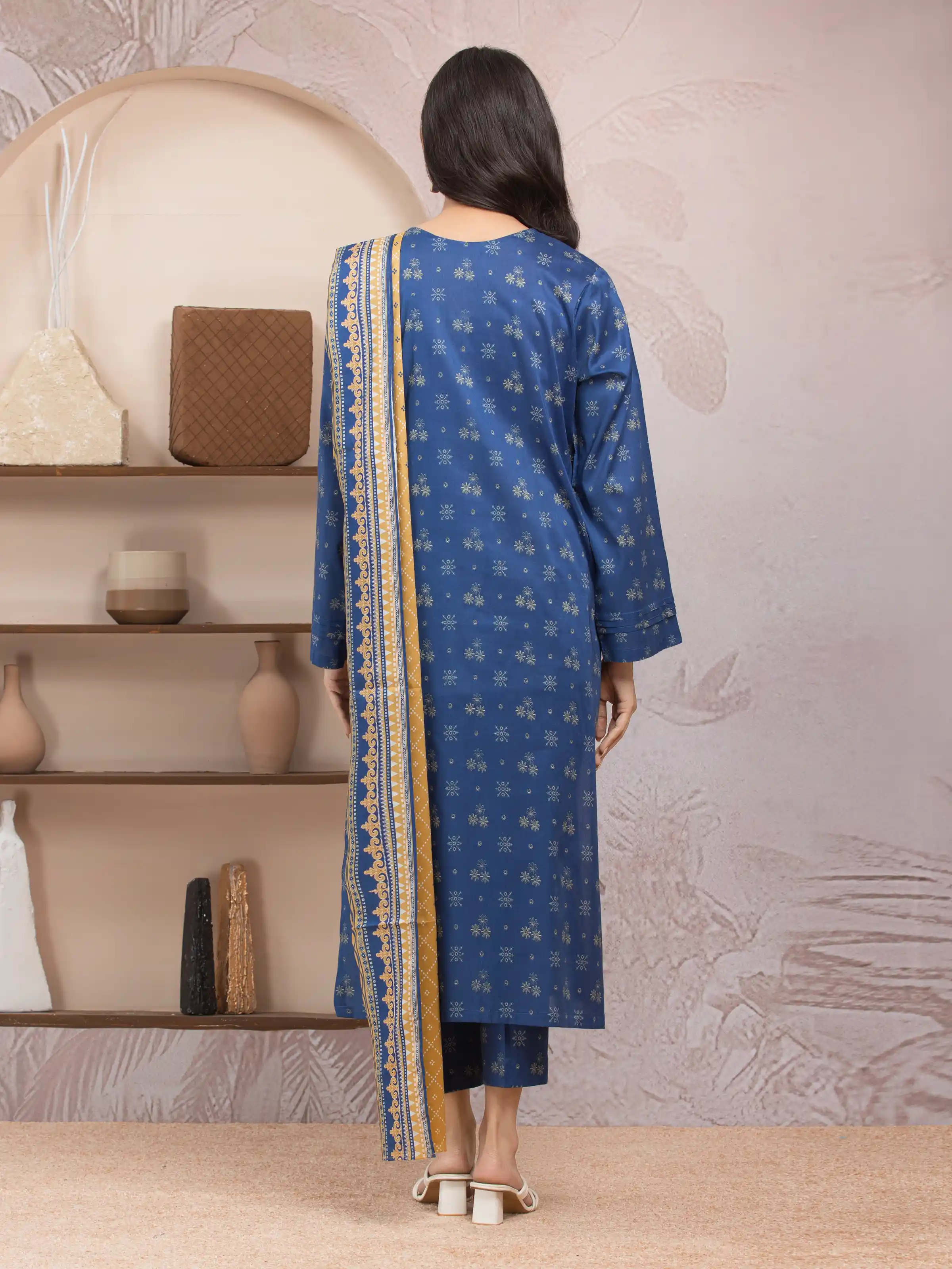 Unstitched  Printed Lawn Shirt - EWU5A1-35001S - Image 2