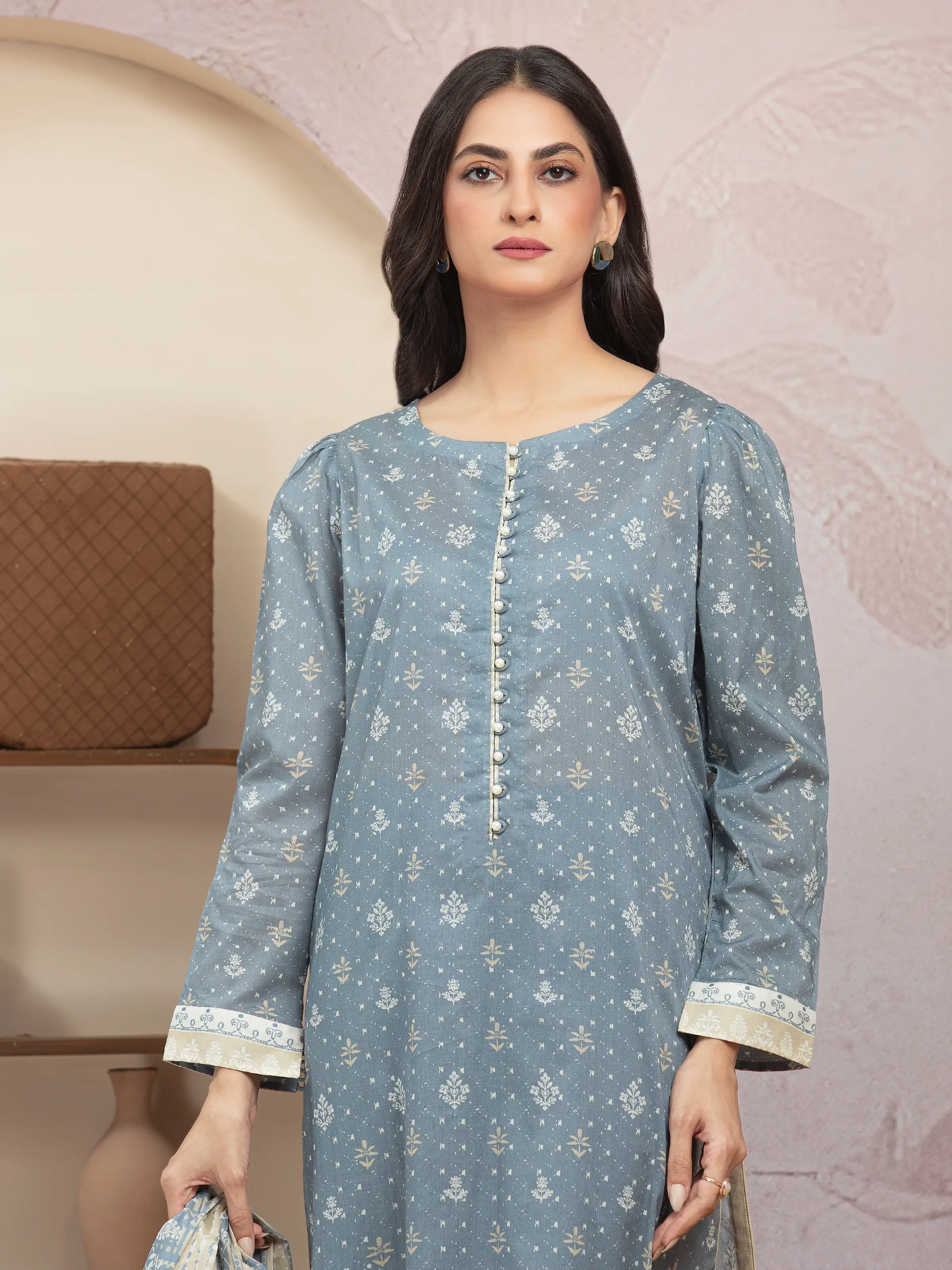 Unstitched  Printed Lawn Shirt - EWU5A1-35226S - Image 3