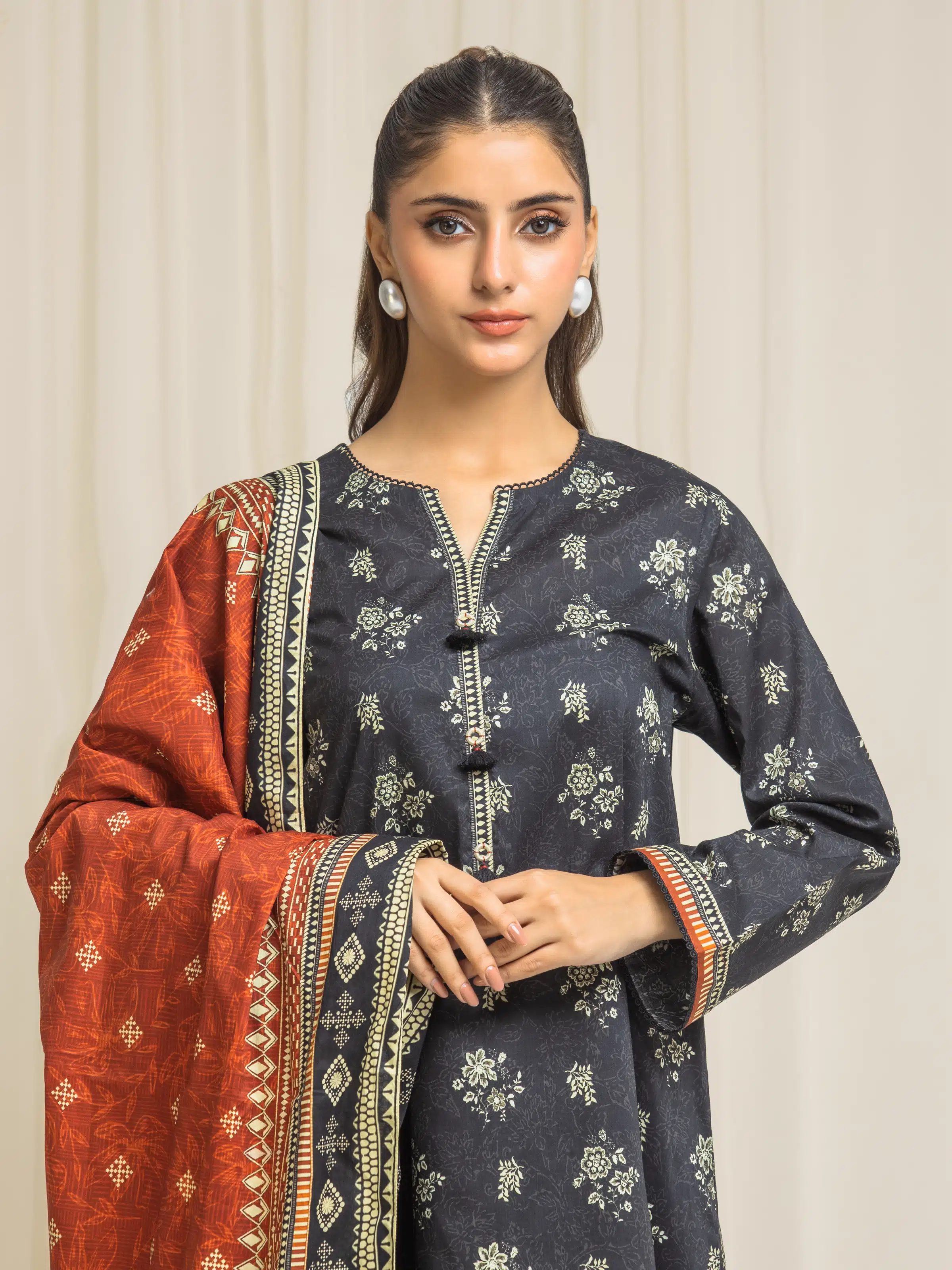 Unstitched Printed Lawn Suit - EWU6A1-35286-3P - Image 2
