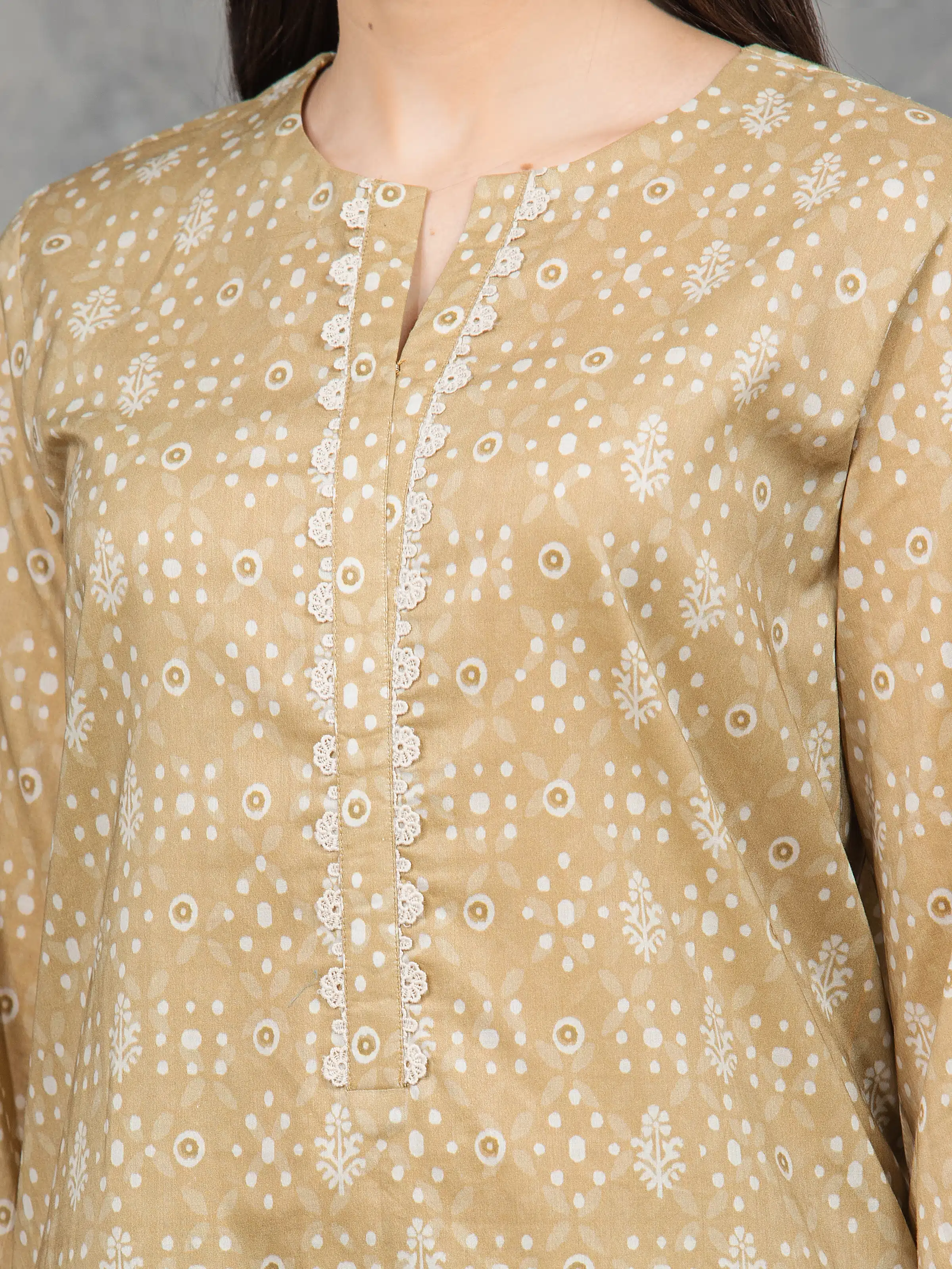 Unstitched Printed Lawn Suit - EWU6A1-36519-3P - Image 3