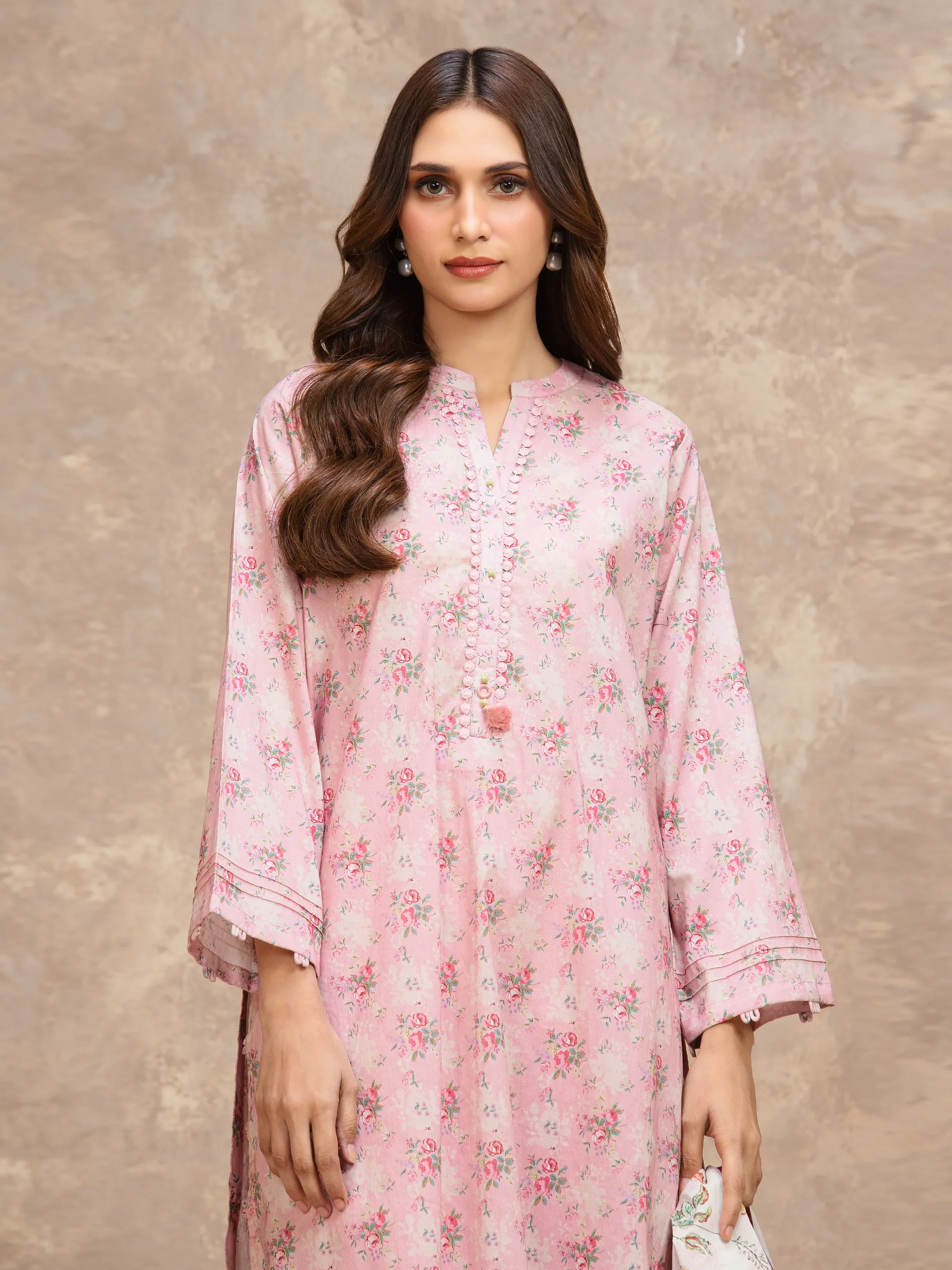Unstitched Printed Lawn Suit - EWU6A1-36527-3P - Image 2