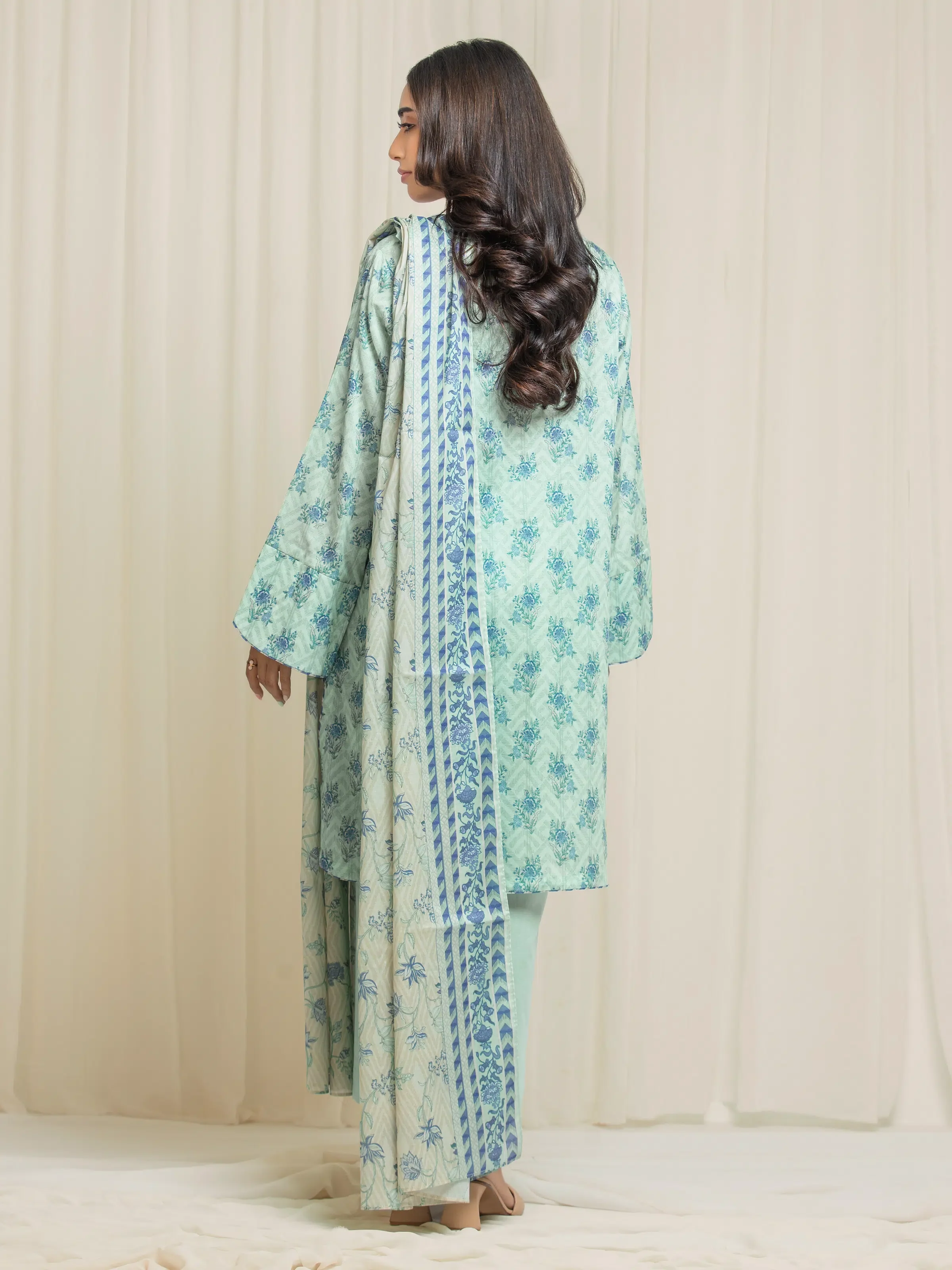 Unstitched Printed Lawn Suit - EWU6A1-36536-3P - Image 6