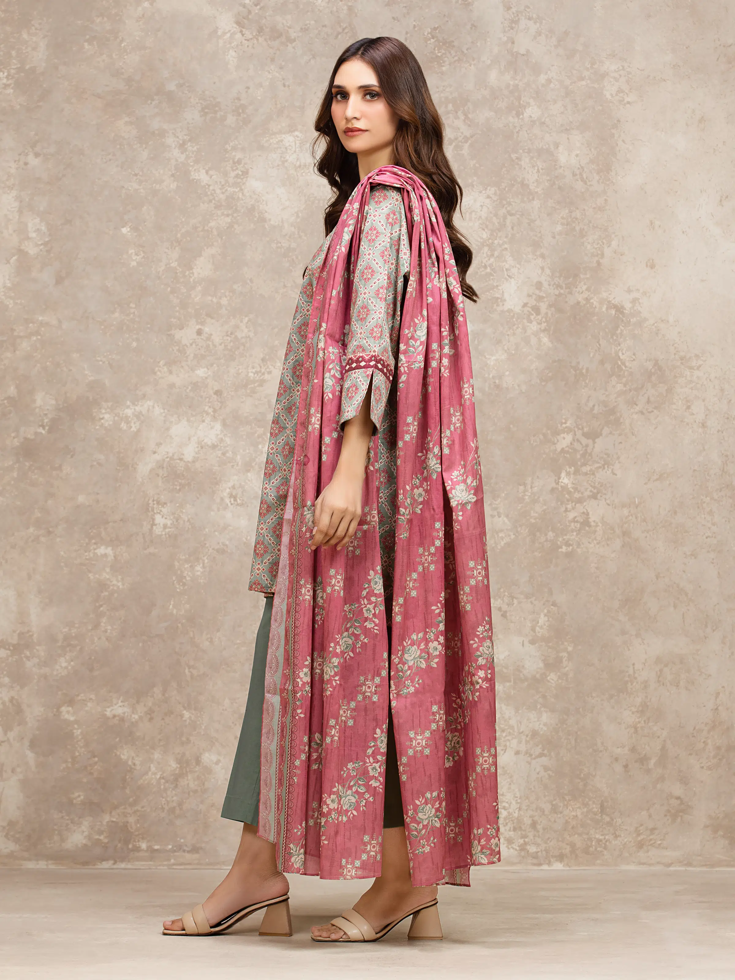 Unstitched Printed Lawn Suit - EWU6A1-36537-3P - Image 6