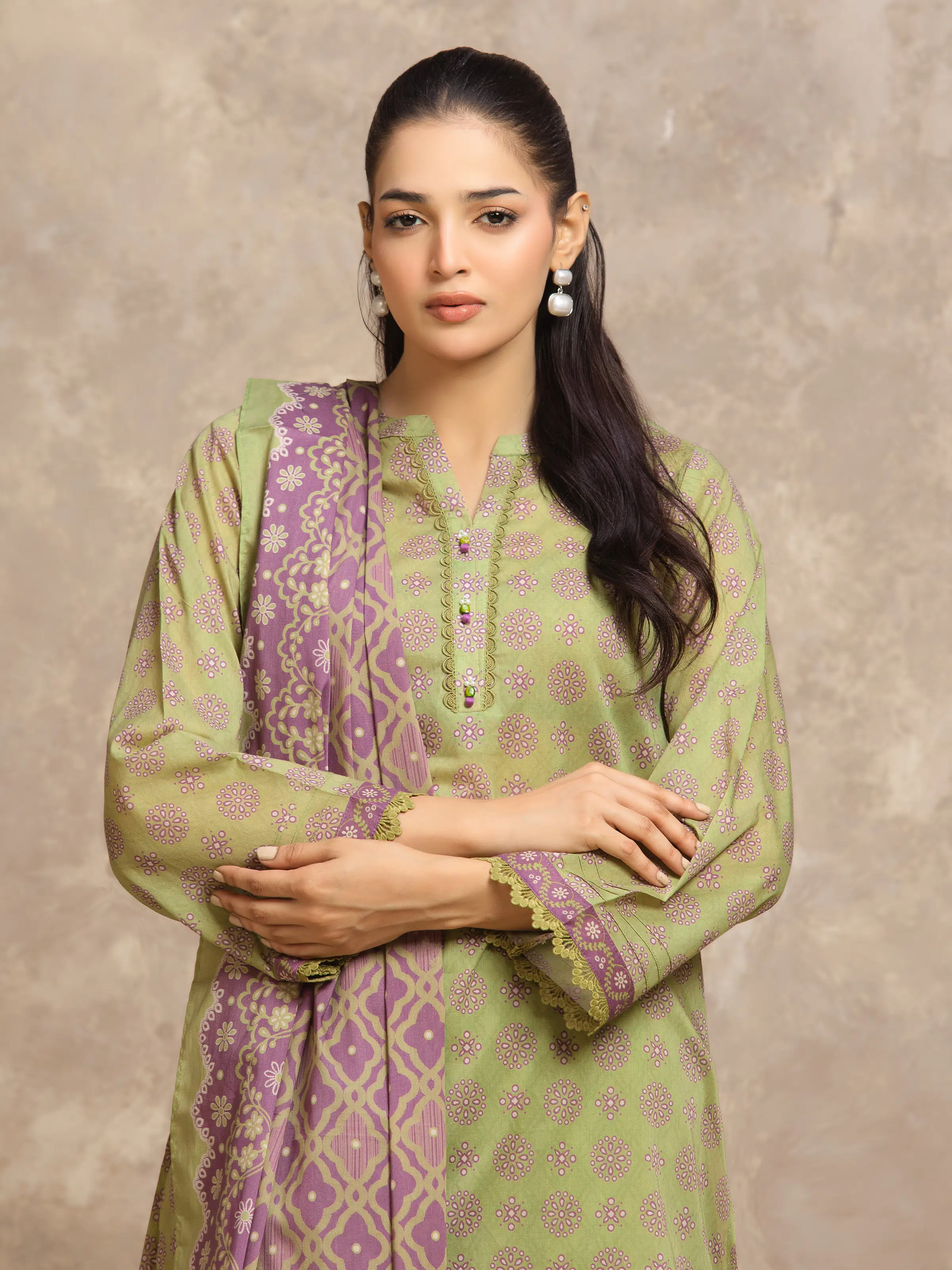 Unstitched Printed Lawn Suit - EWU6A1-36539-3P - Image 2