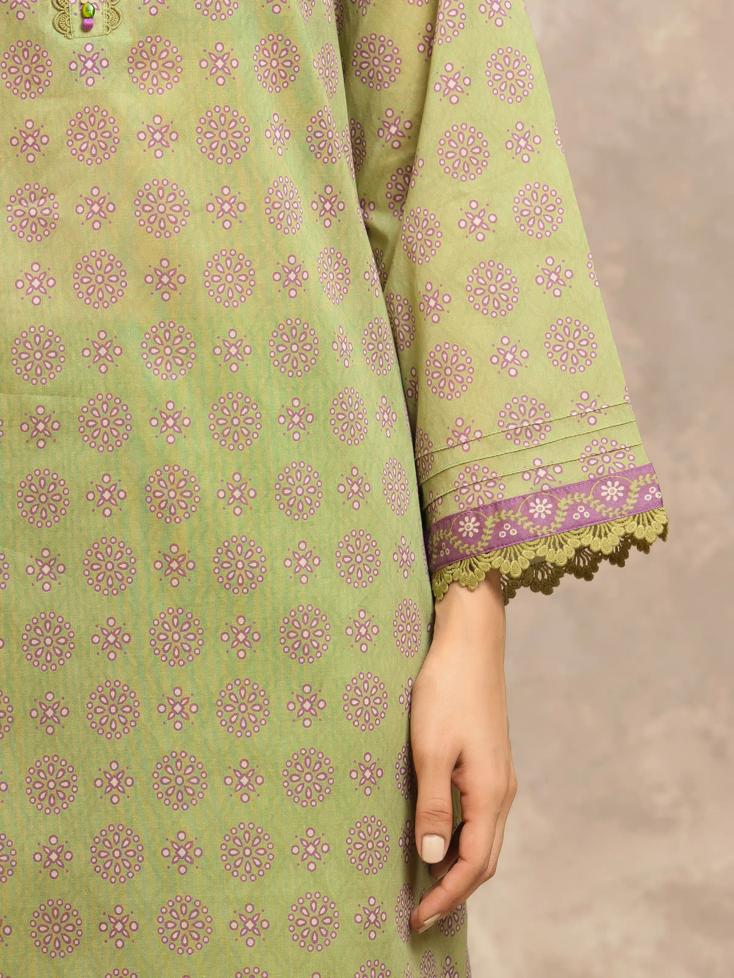 Unstitched Printed Lawn Suit - EWU6A1-36539-3P - Image 4