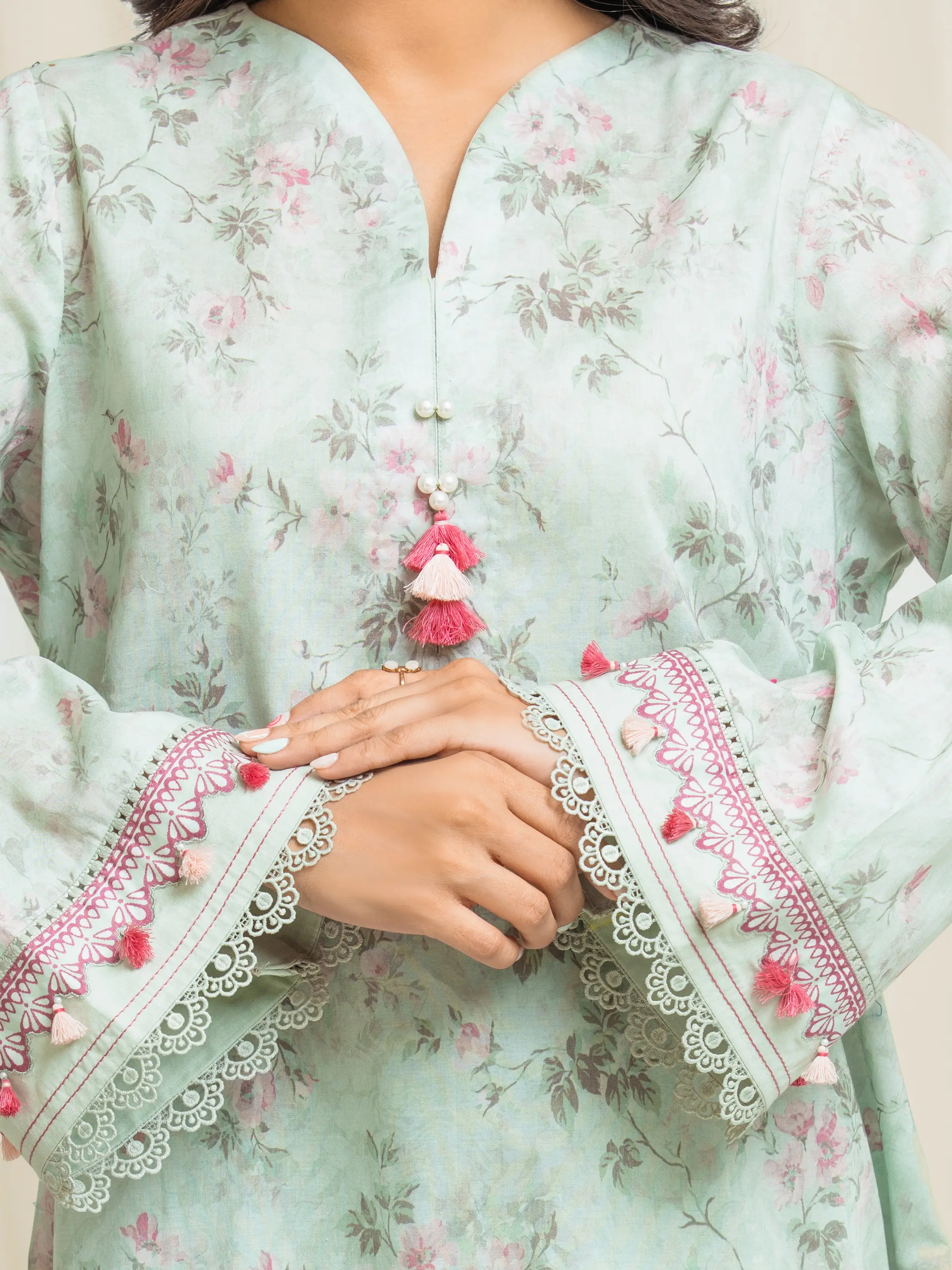 Unstitched Printed Lawn Suit - EWU6A1-36546-3P - Image 3