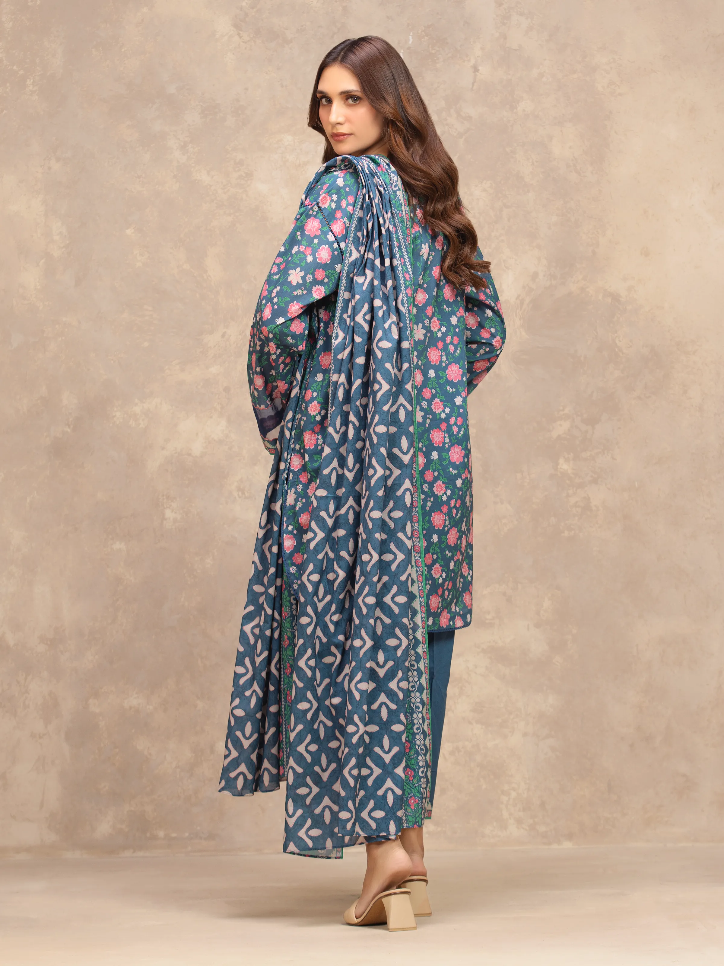 Unstitched Printed Lawn Suit - EWU6A1-36549-3P - Image 5