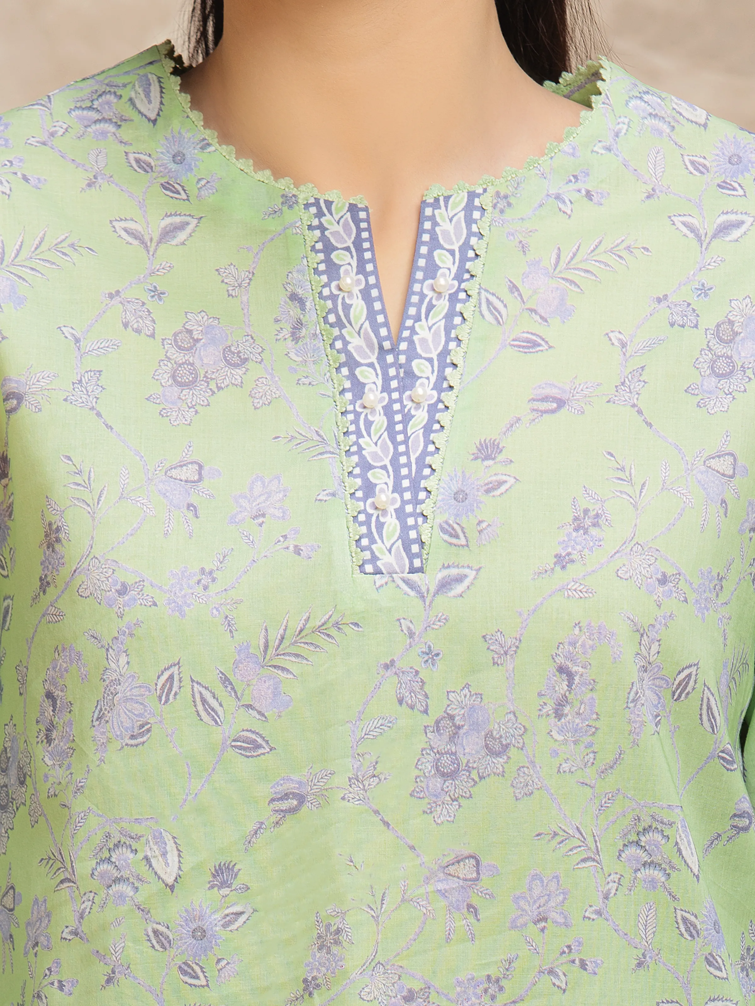 Unstitched Printed Lawn Suit - EWU6A1-36556-3P - Image 4